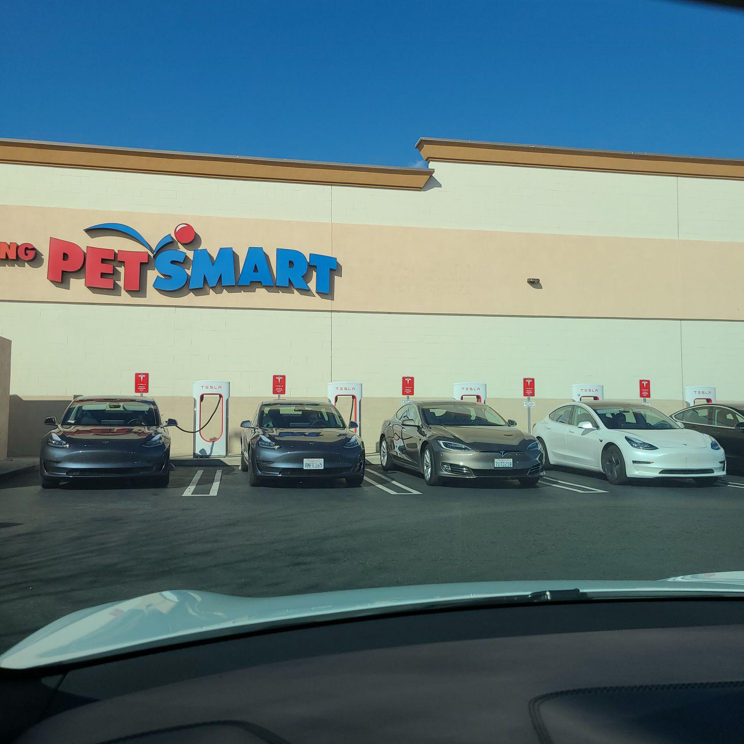 Shops at Costco Plaza PetSmart Fountain Valley, CA EV Station