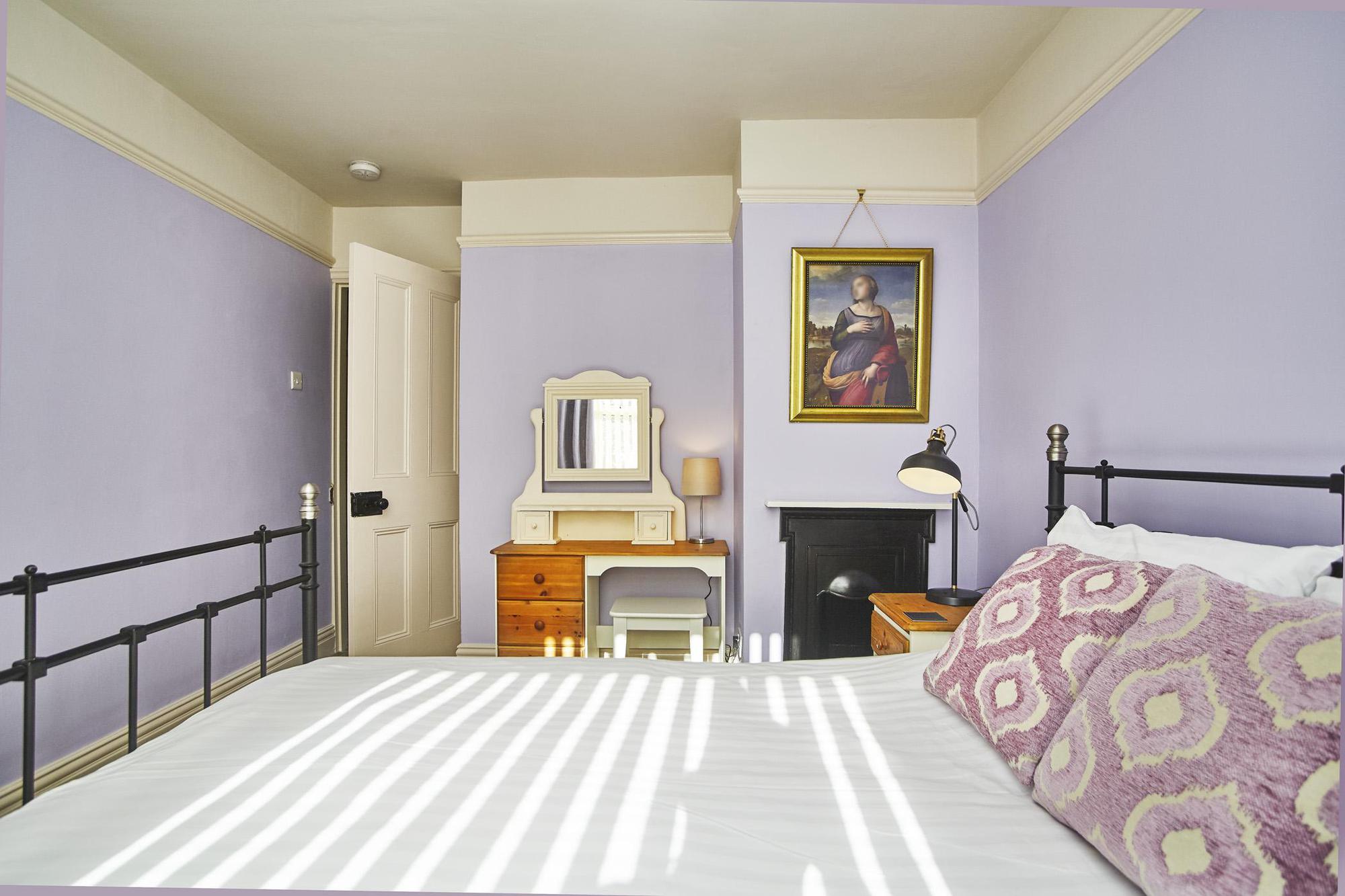 The Castle House 33 Castle Rd, Whitby YO21 3NQ, UK EV Station