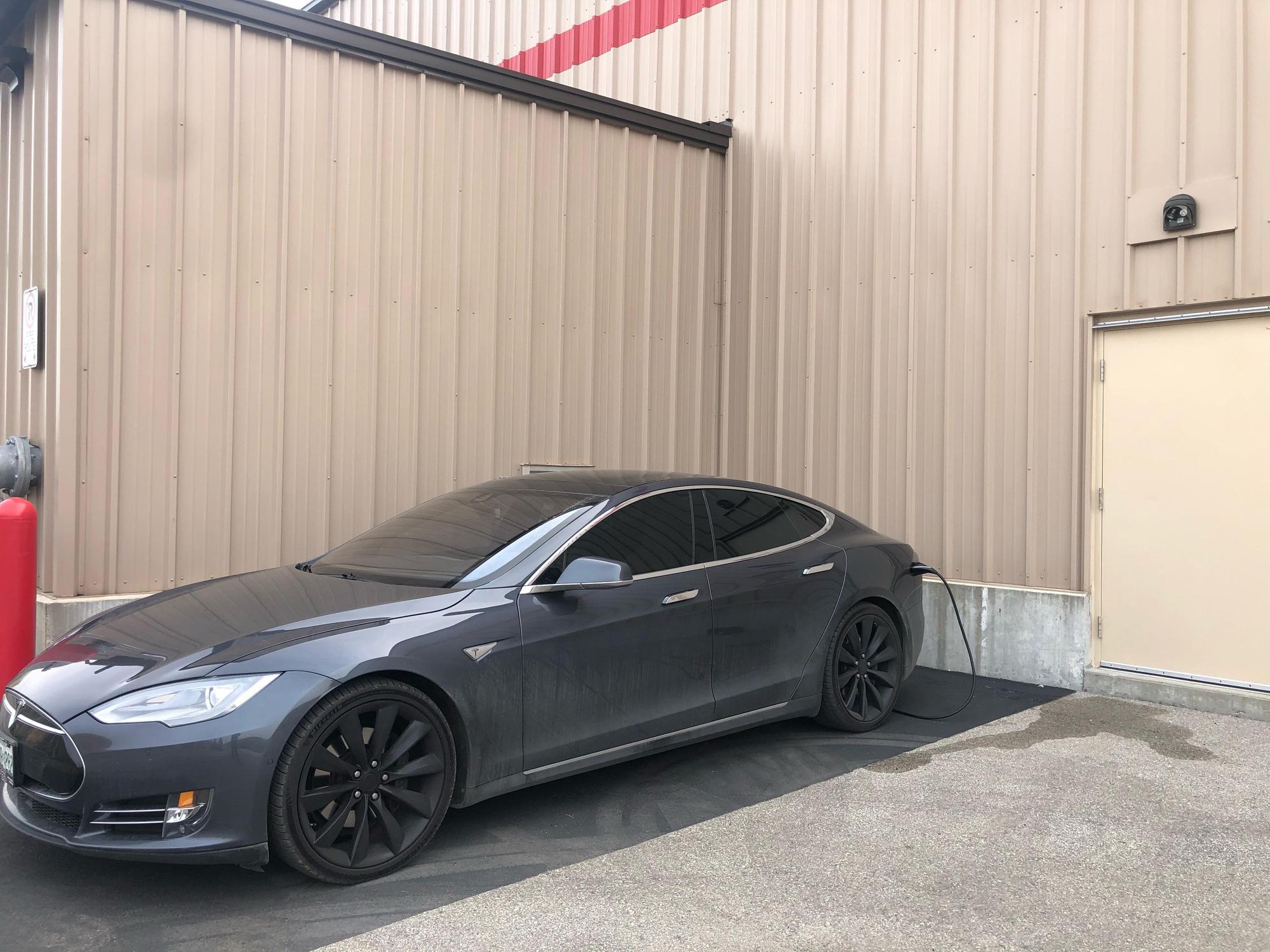 Costco Wholesale Guelph, ON EV Station