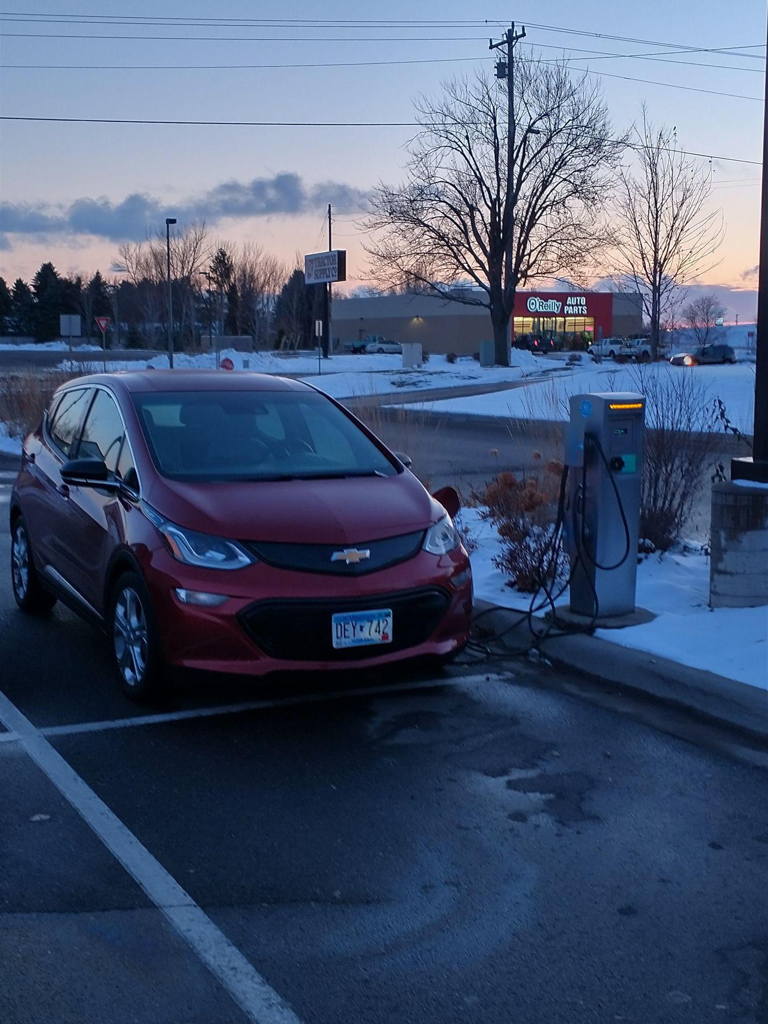 goodwill-cambridge-mn-ev-station