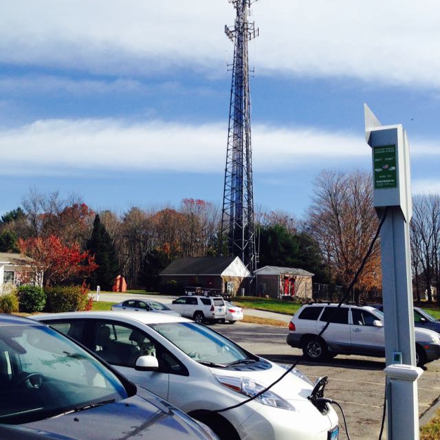 Coventry Town Hall (1) Coventry, CT EV Station