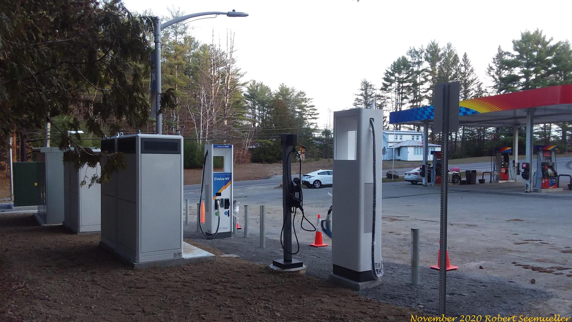 Schroon Lake Sunoco Gas Station Schroon Lake, NY EV Station
