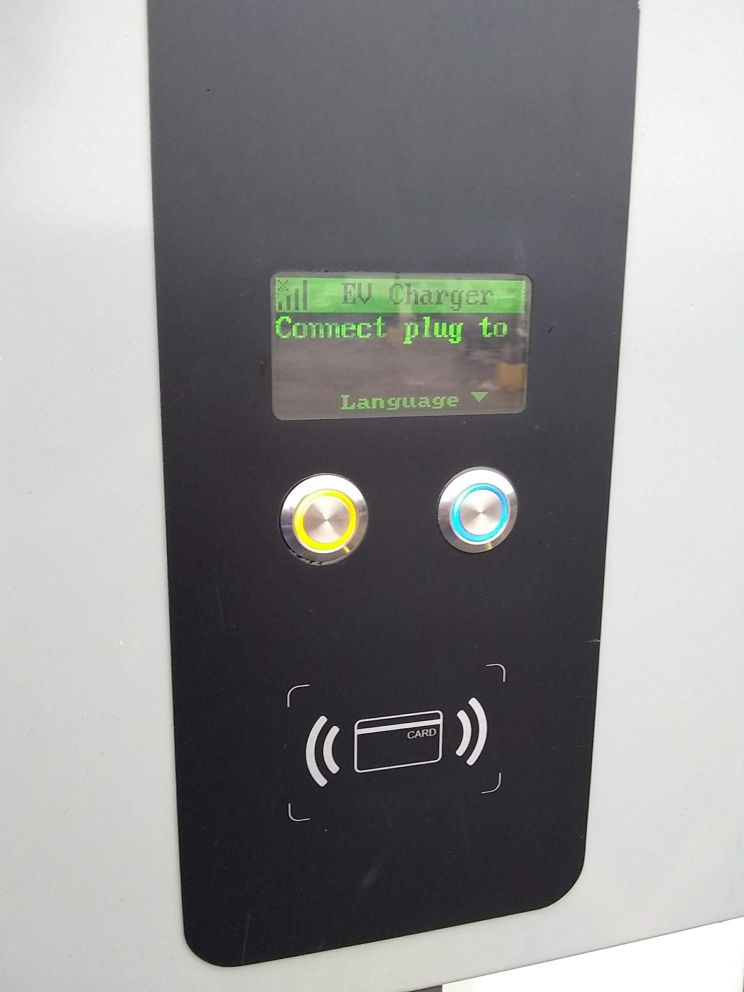 Neuville Motors Waupaca, WI EV Station