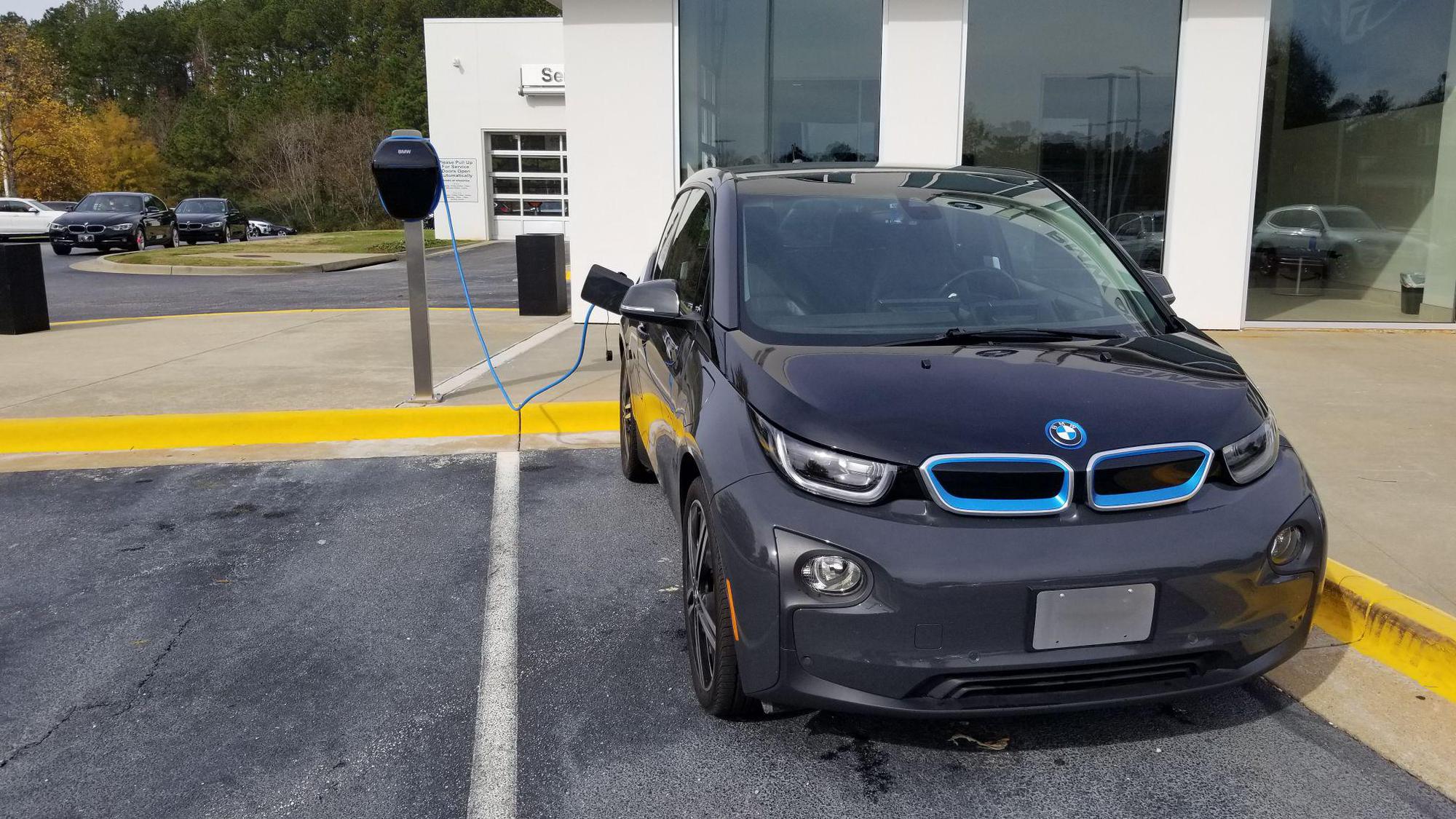 BMW of Columbus Columbus, GA EV Station