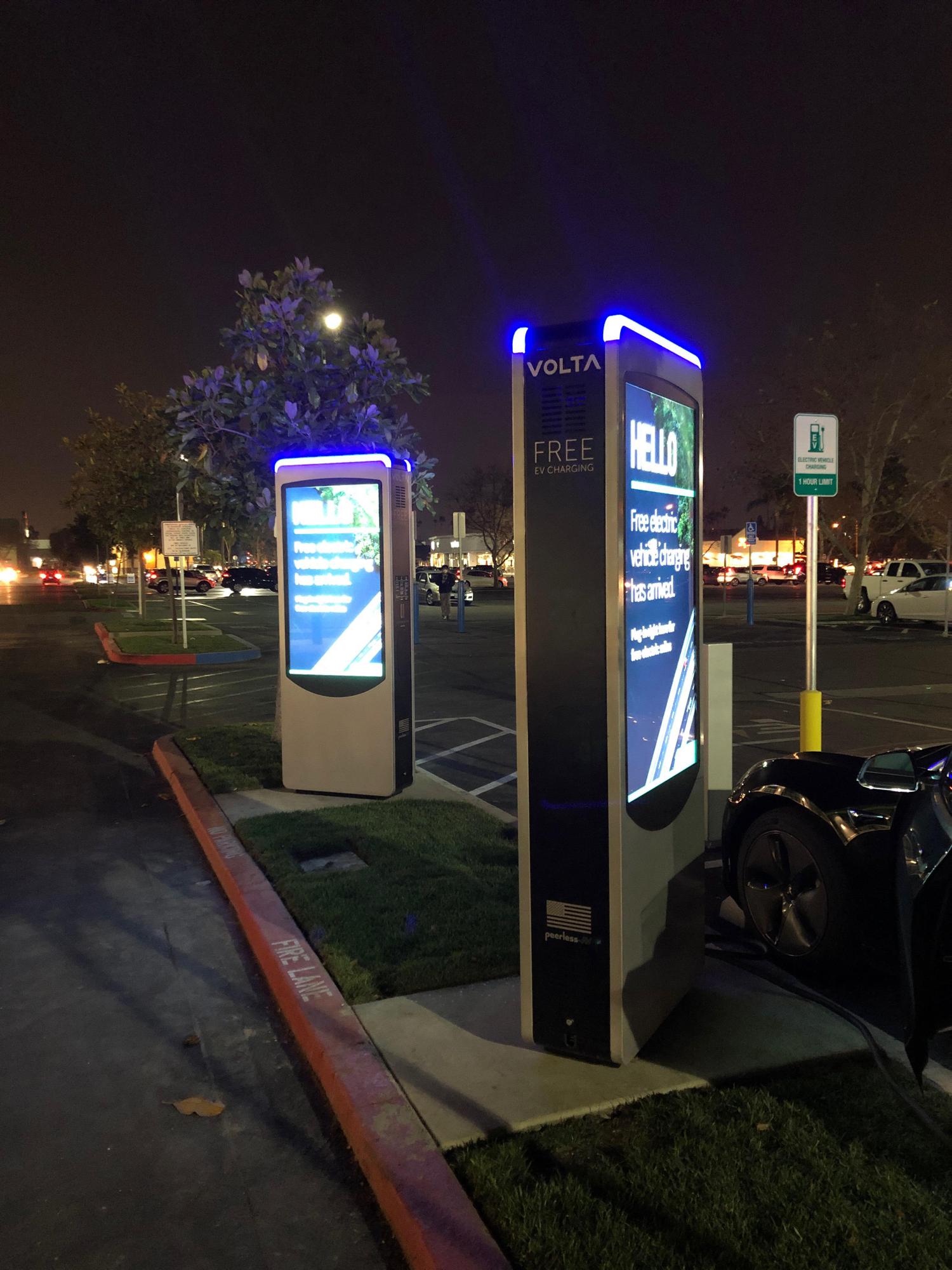 Fullerton Town Center Amazon Fresh Fullerton, CA EV Station