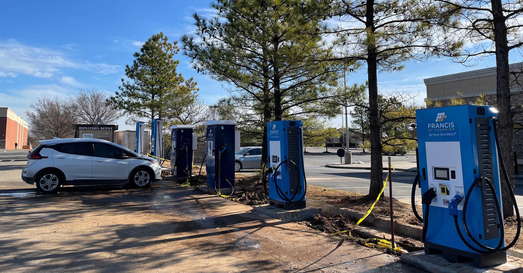 Target Tulsa, OK EV Station