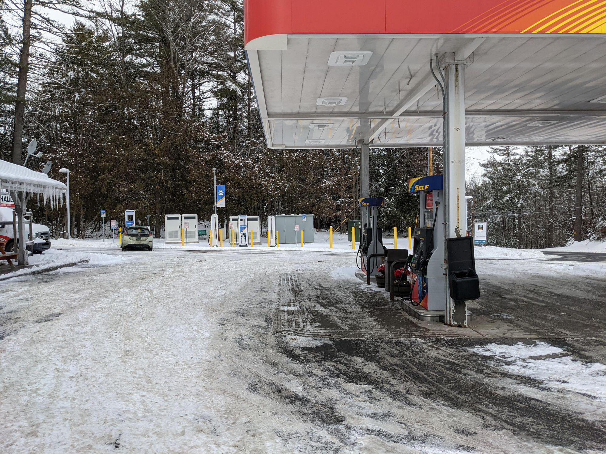 Schroon Lake Sunoco Gas Station Schroon Lake, NY EV Station