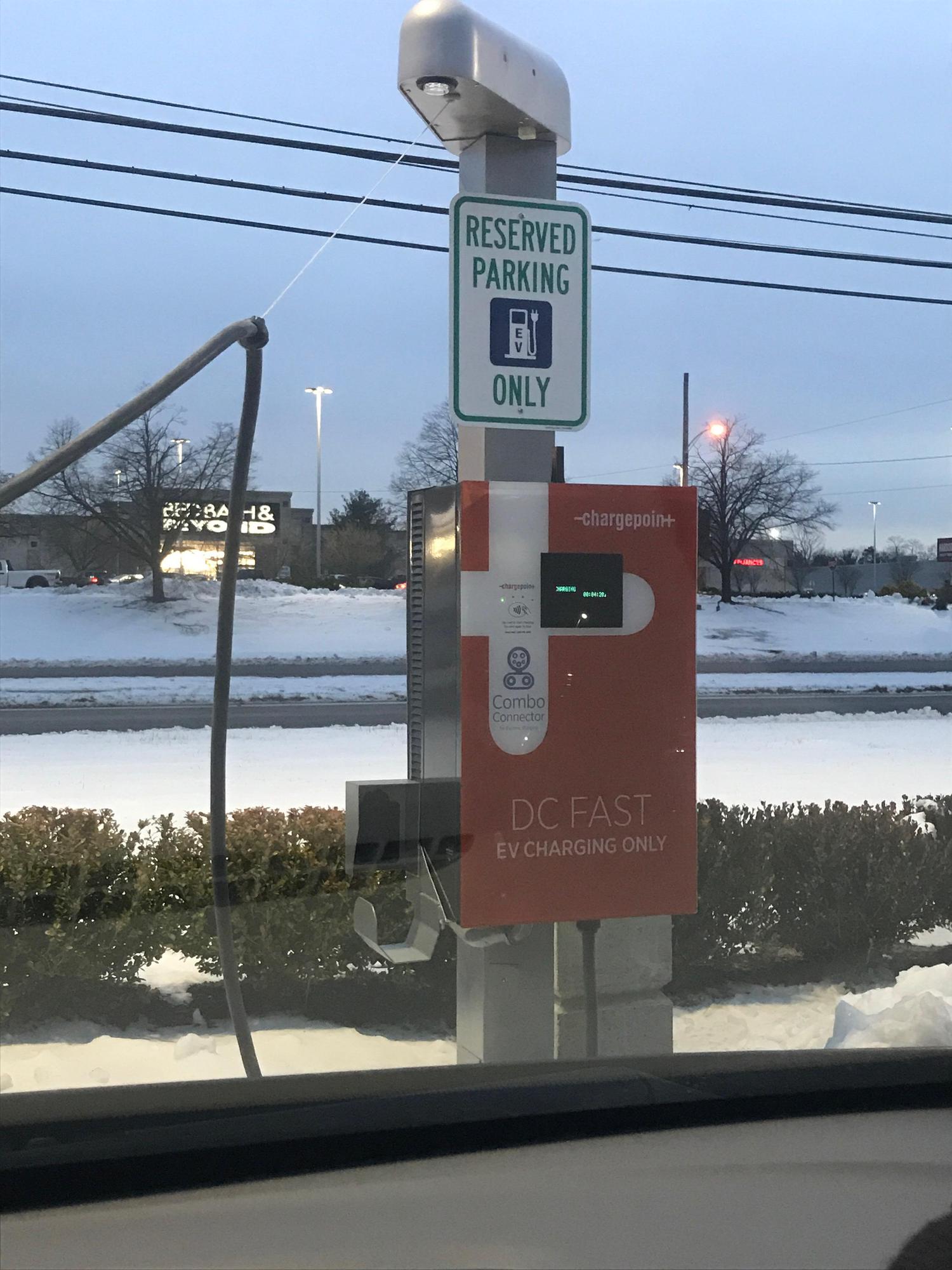 Land Rover Monmouth Soon) Eatontown, NJ EV Station