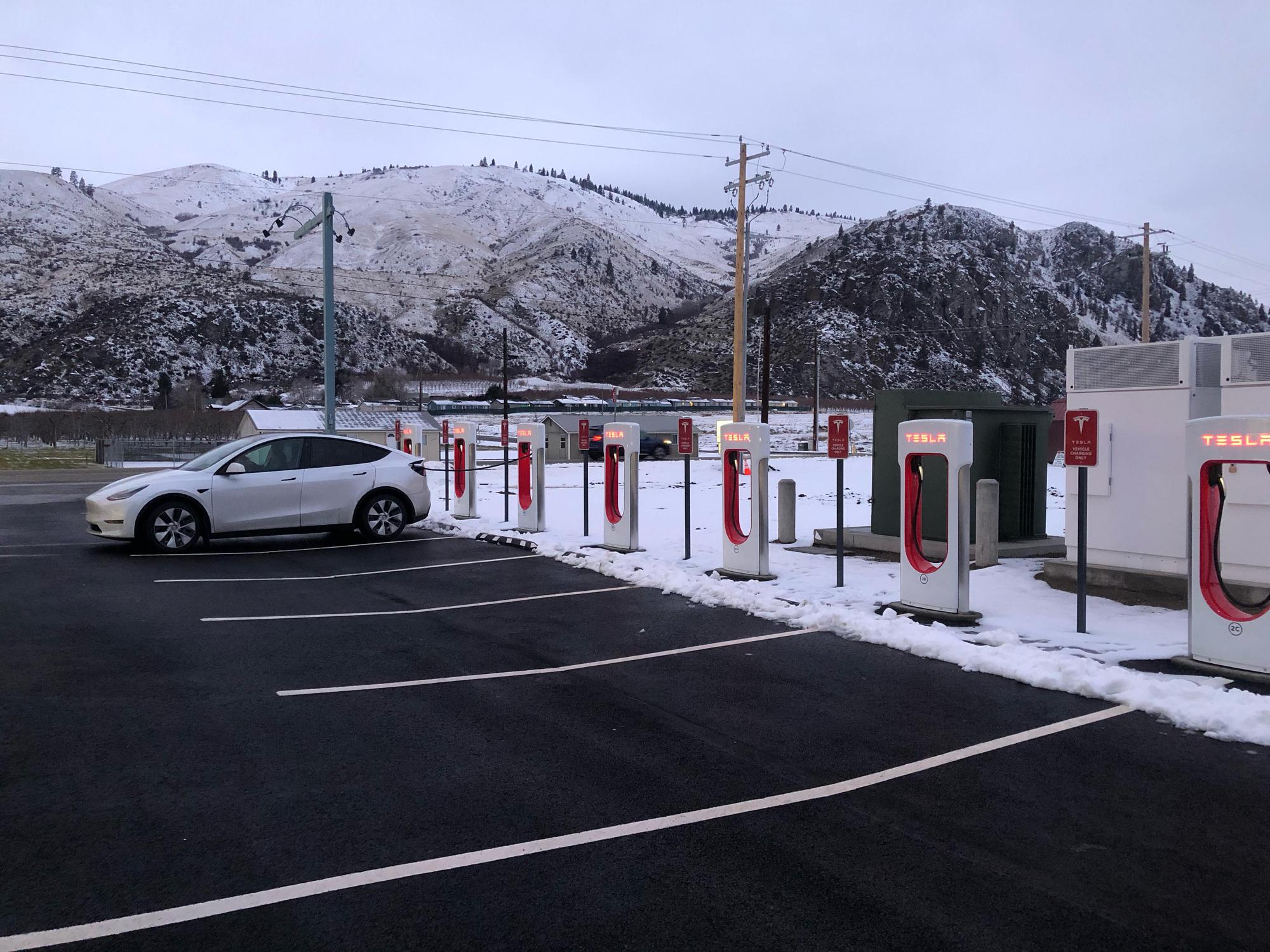 Shell/BJ's Entiat Entiat, WA EV Station