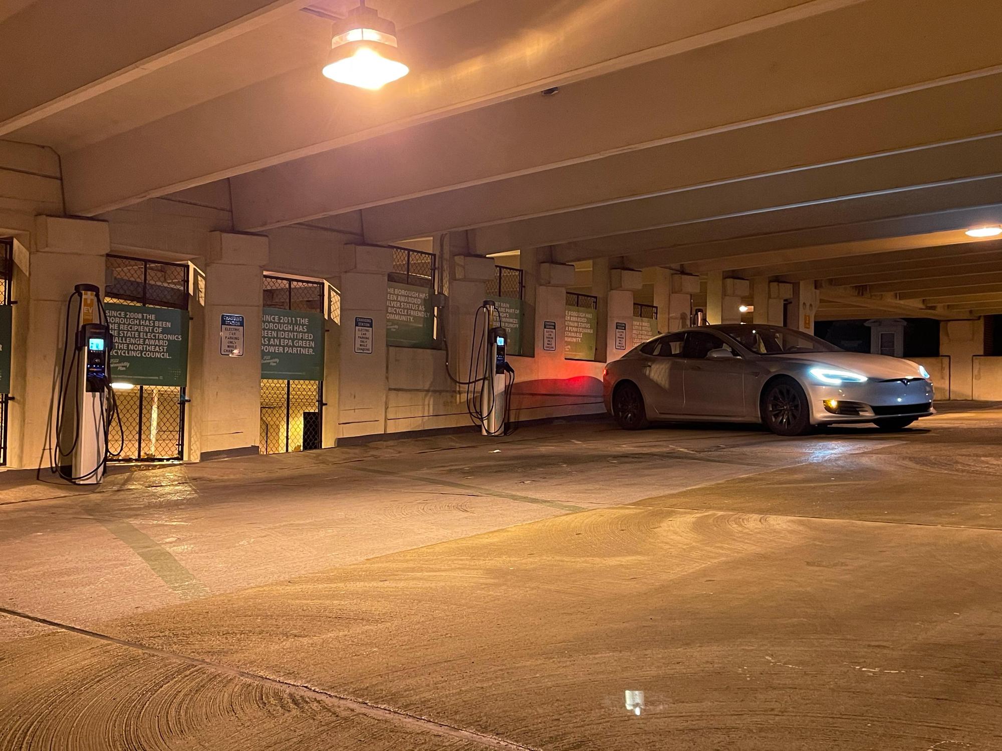 Beaver Ave Parking Garage State College, PA EV Station