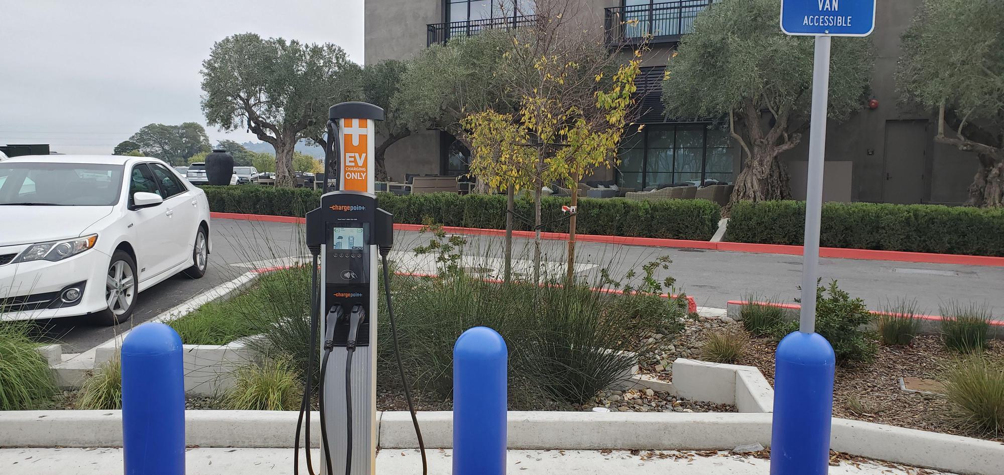 The Village at Corte Madera RH Rooftop Restaurant Marin Corte