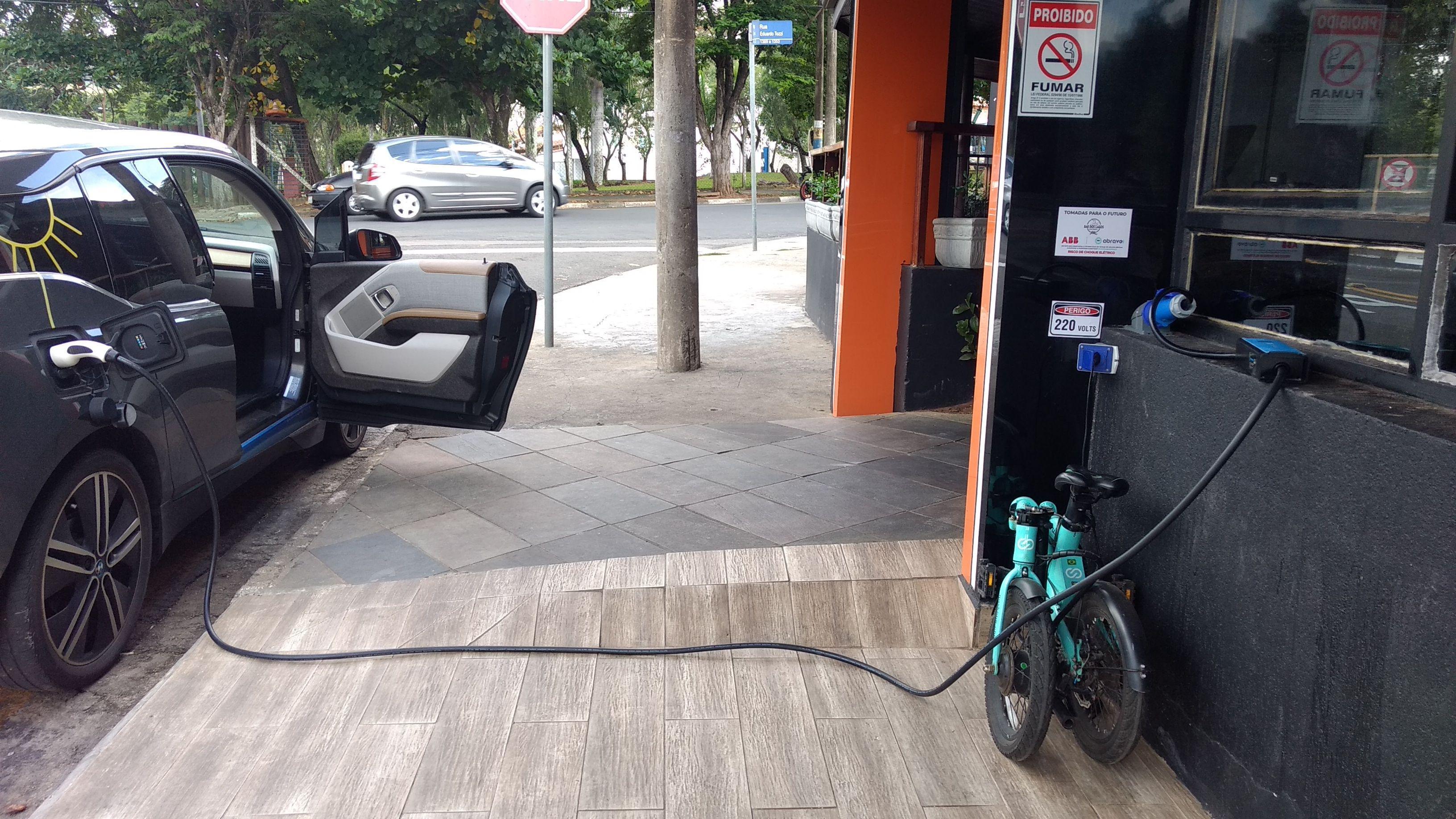 Bar dos Lagos Jaguariúna Tomadas para o Futuro R. Eduardo Tozi