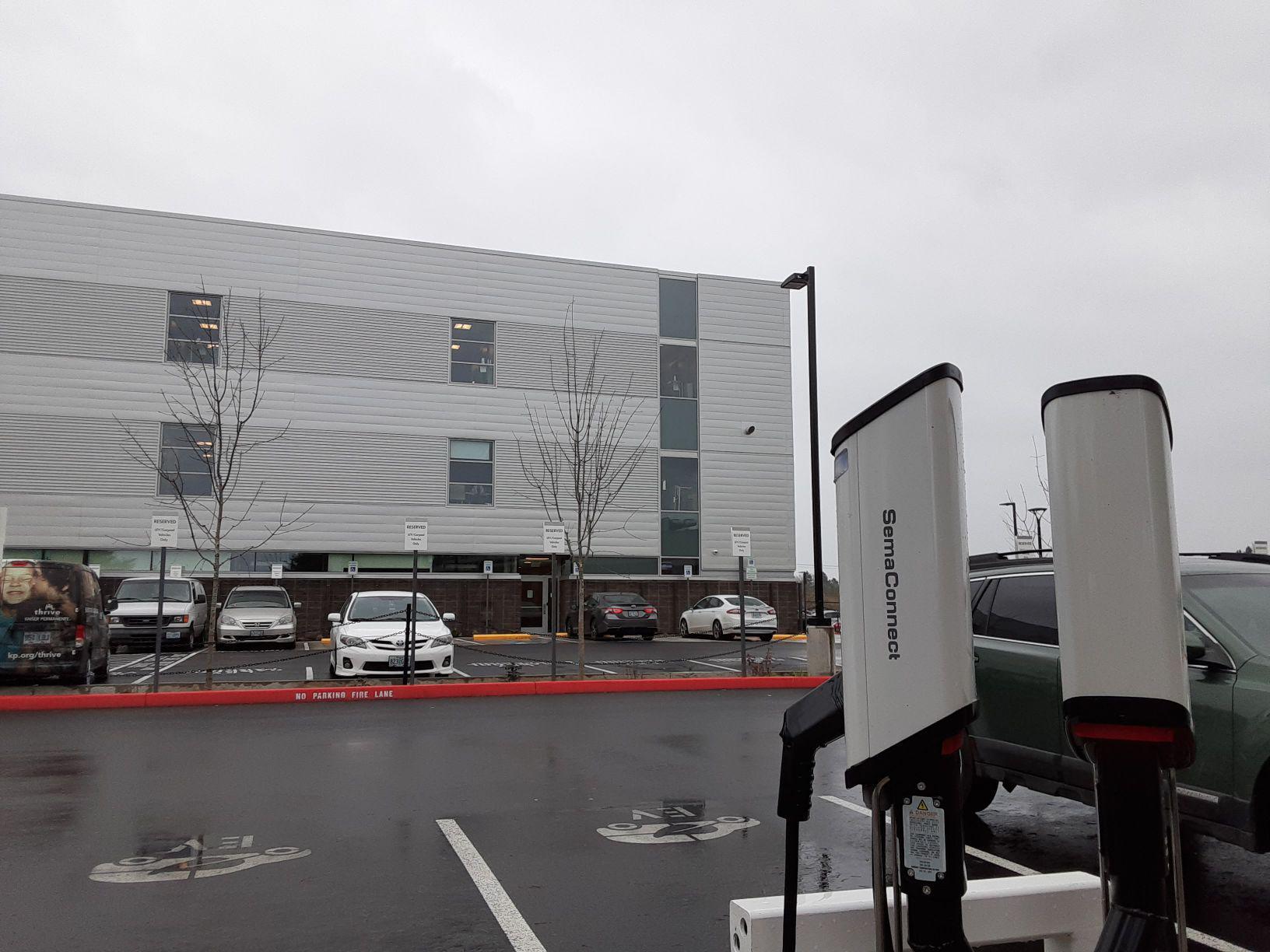 Beaverton Kaiser Permanente Beaverton, OR EV Station