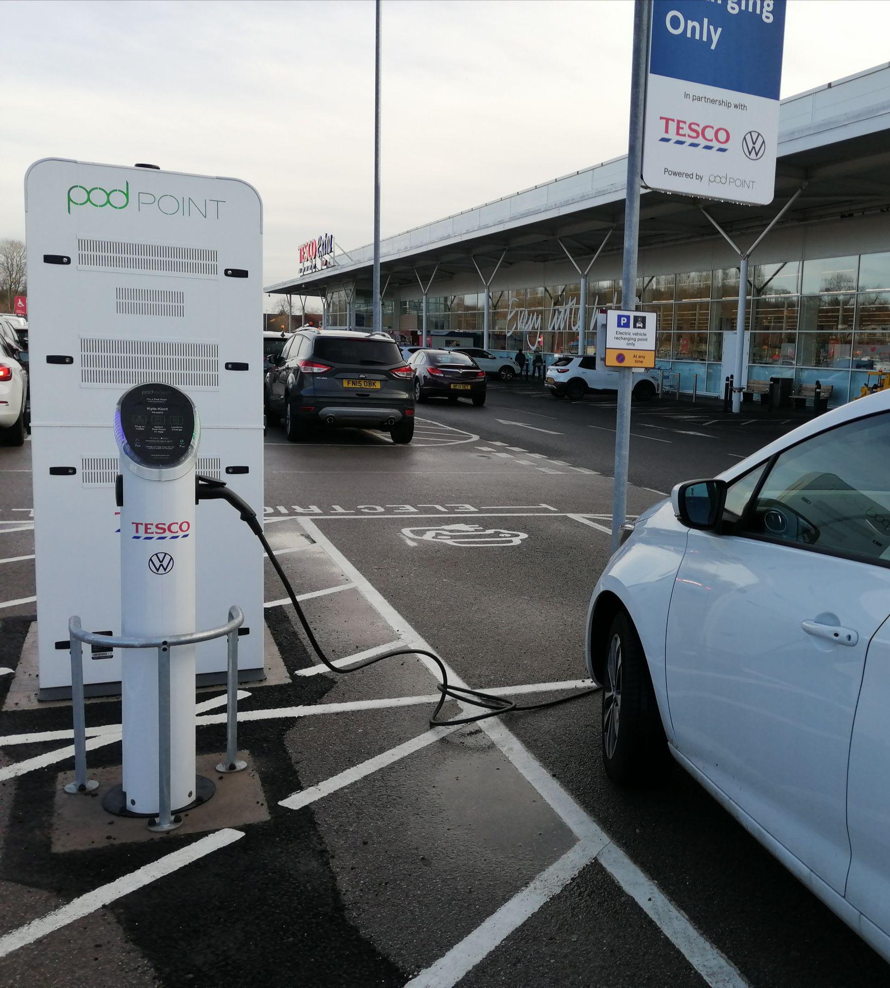 Tesco Extra Nottingham Toton Swiney Way, Toton, Beeston, Nottingham