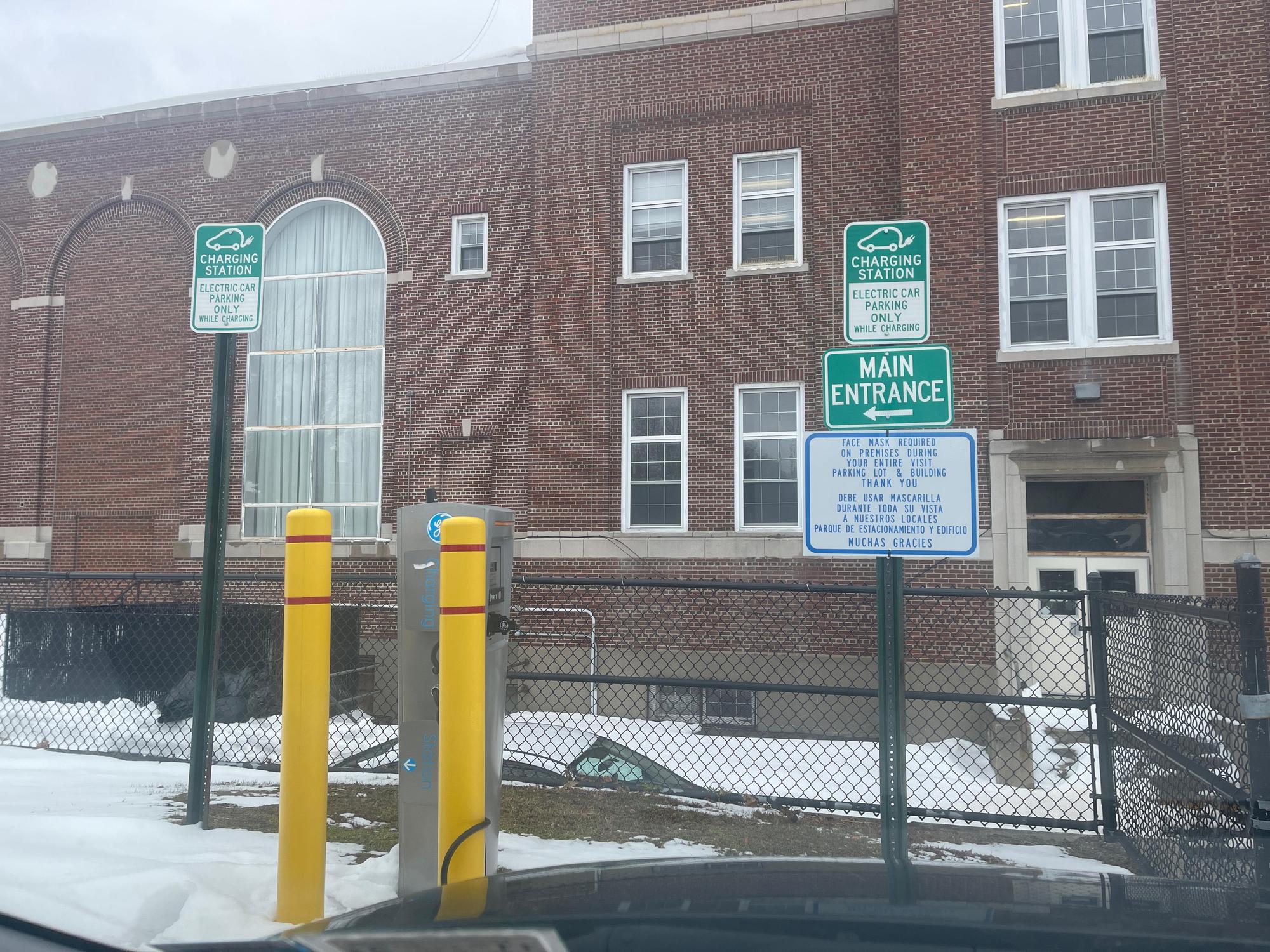 Huntington Town Hall Public Huntington, NY EV Station
