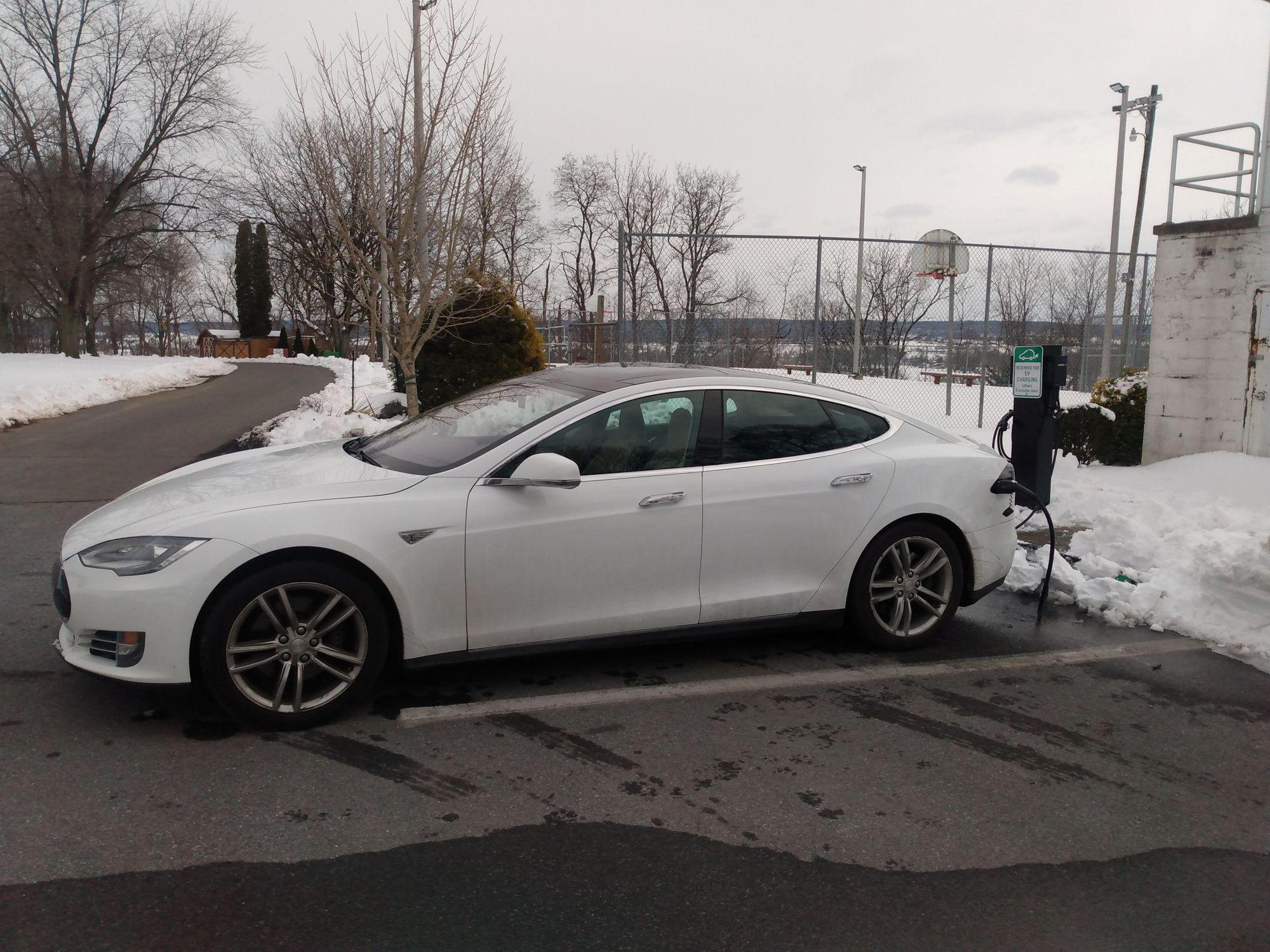 Terre Hill Community Park Terre Hill, PA EV Station