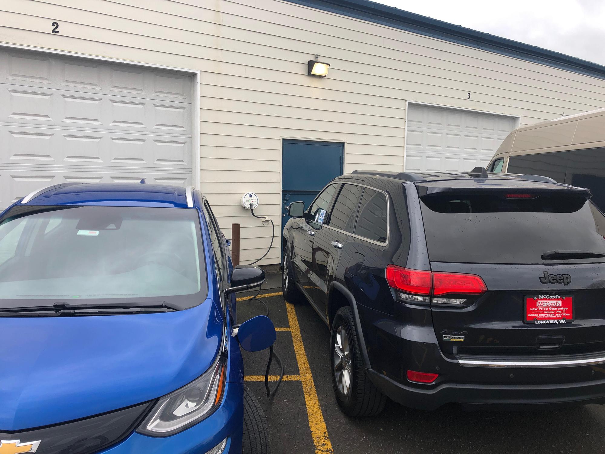 McCord's Dodge Jeep Ram Longview, WA EV Station