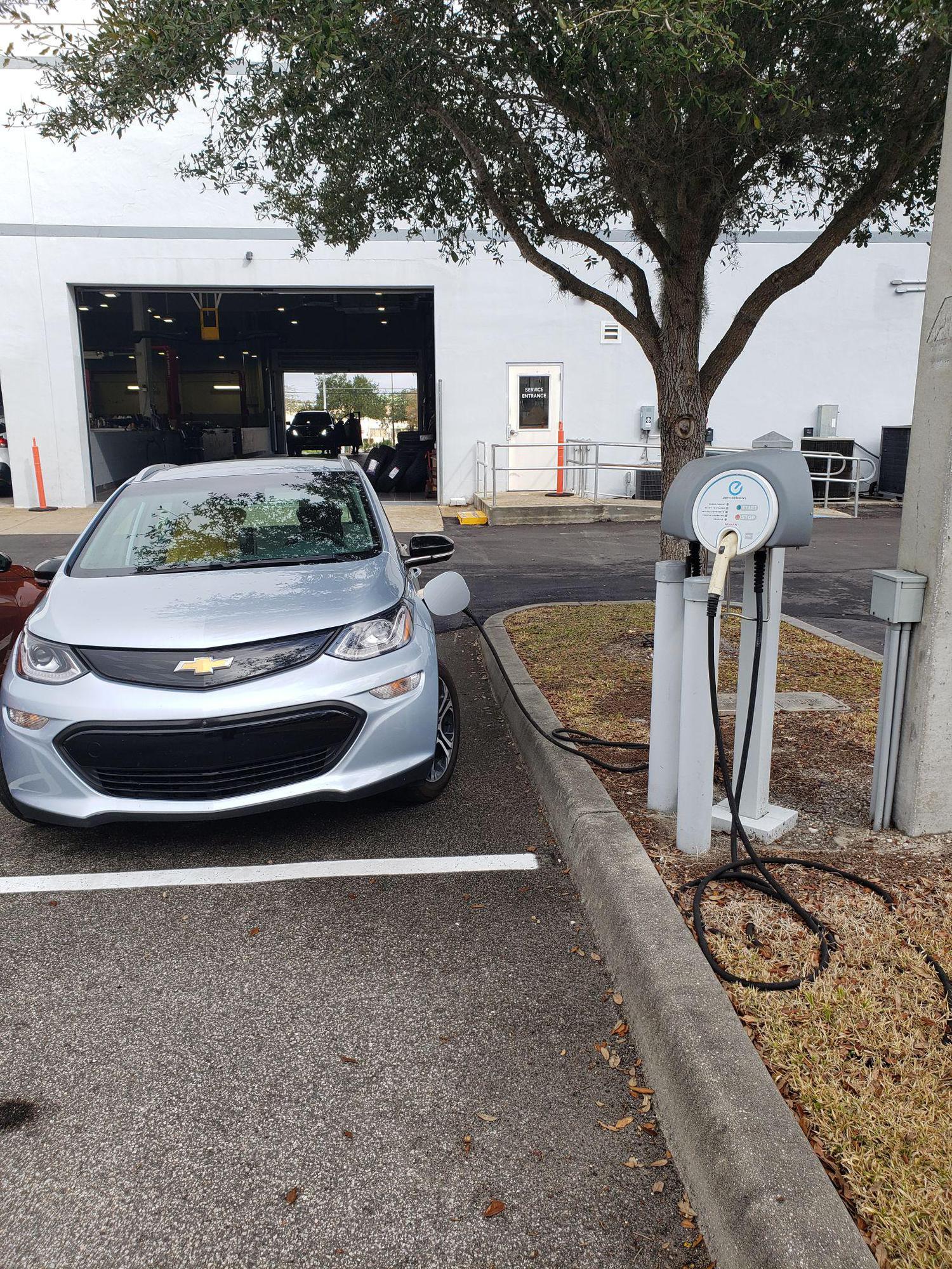 DeLand Nissan | PlugShare