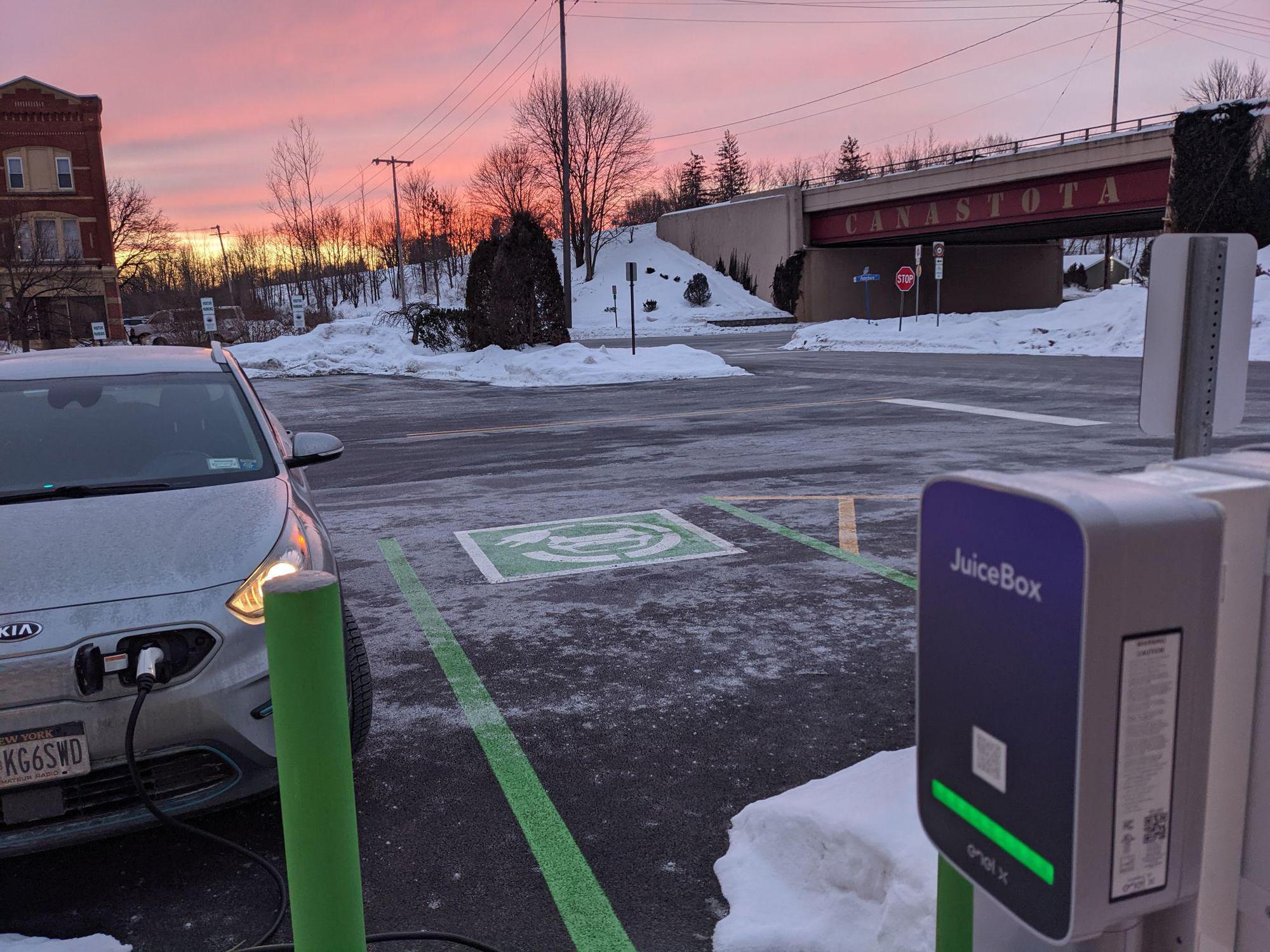 Village of Canastota Municipal Building Canastota, NY EV Station