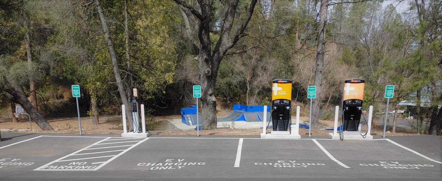 Groveland Visitor's Center Groveland, CA EV Station