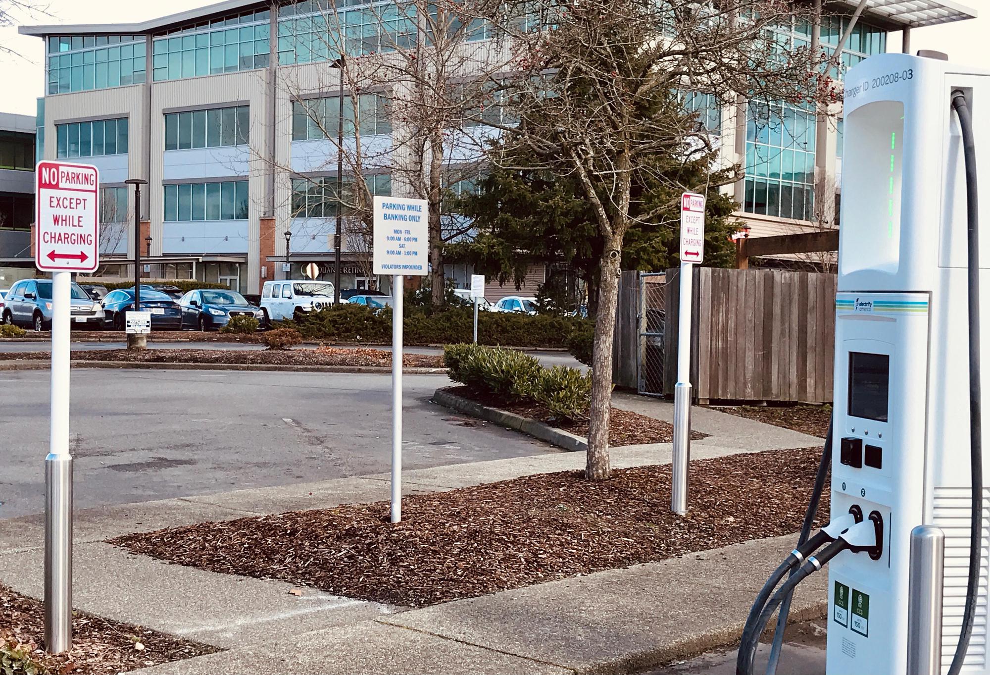 Bank of America Kent, WA EV Station