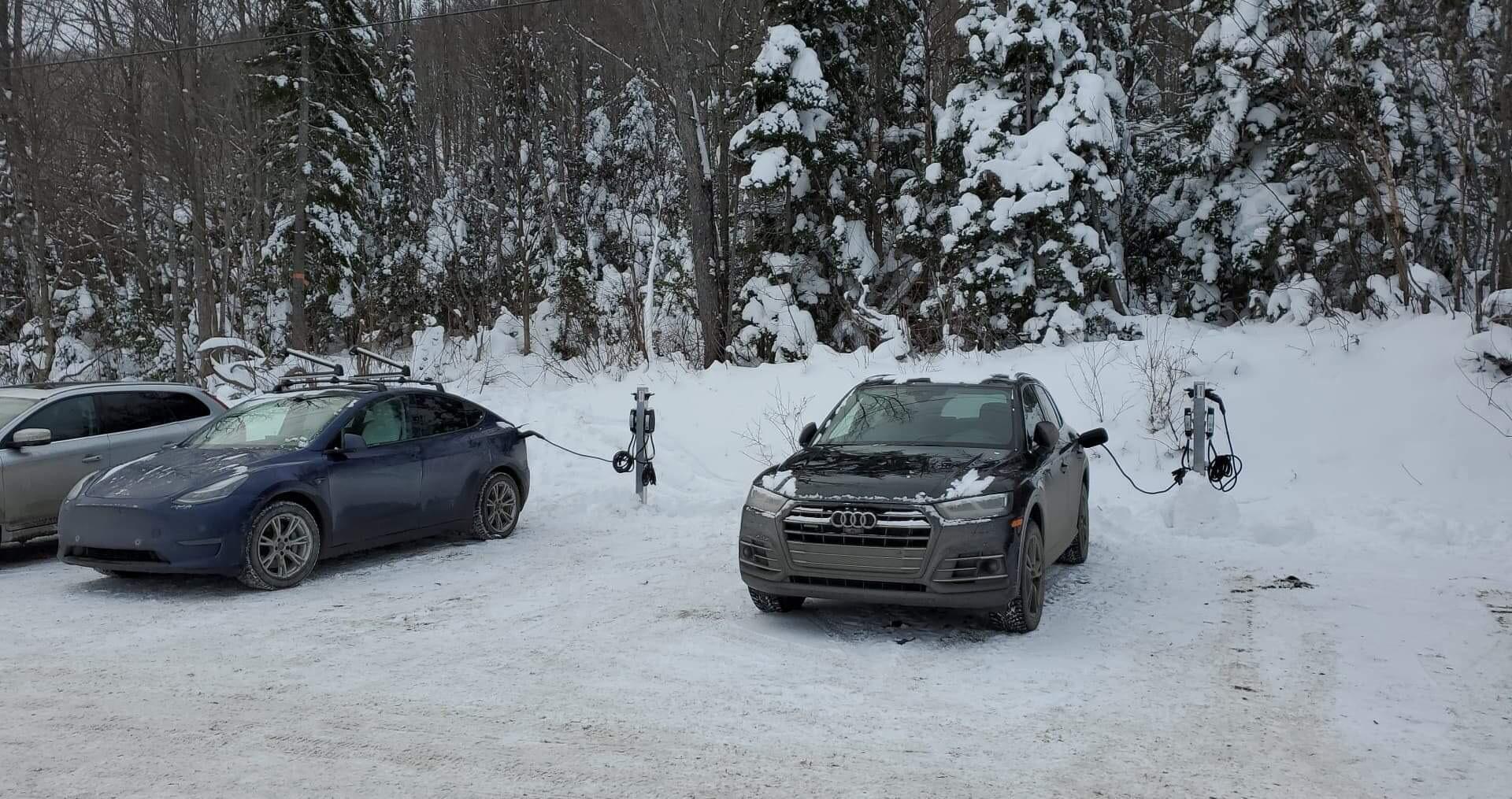 Parc du Mont Comi SaintGabrieldeRimouski, QC EV Station