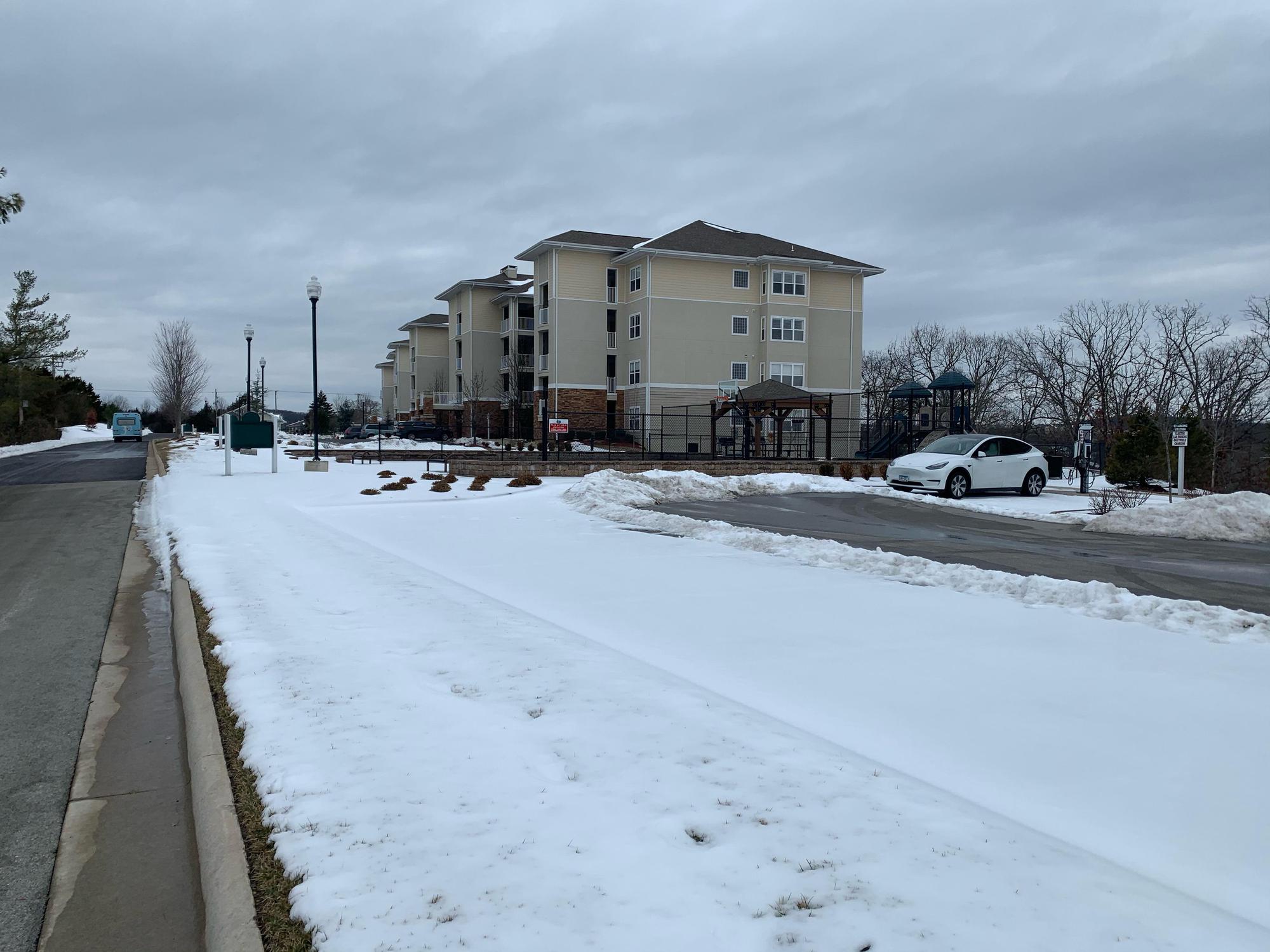 Palace View Heights Branson, MO EV Station