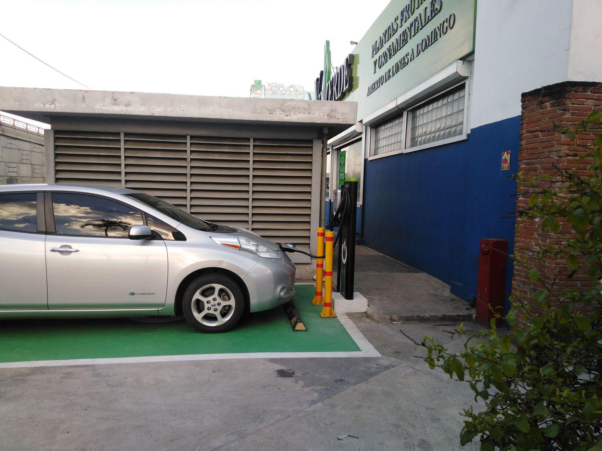 Viverde Rica Santo Domingo, Distrito Nacional EV Station