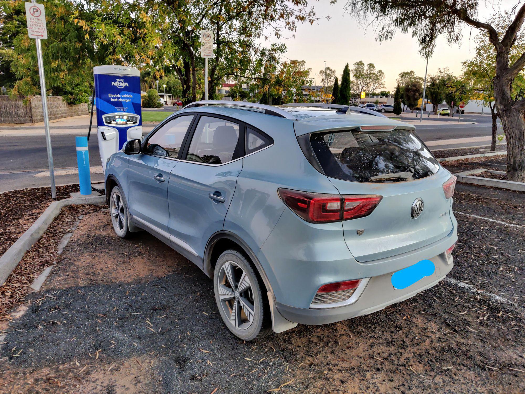 1 Gilbert St Ahern St Car Park Berri, SA EV Station