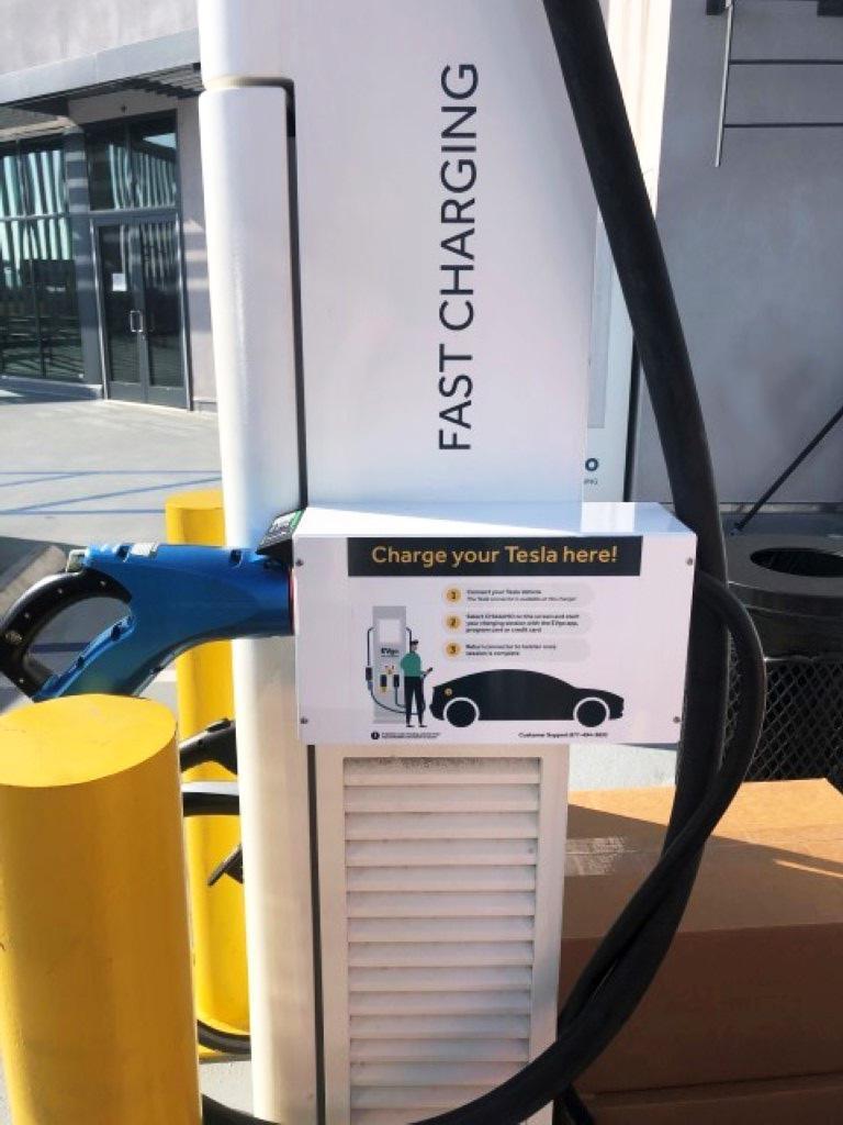 Sprouts San Vicente Los Angeles, CA EV Station