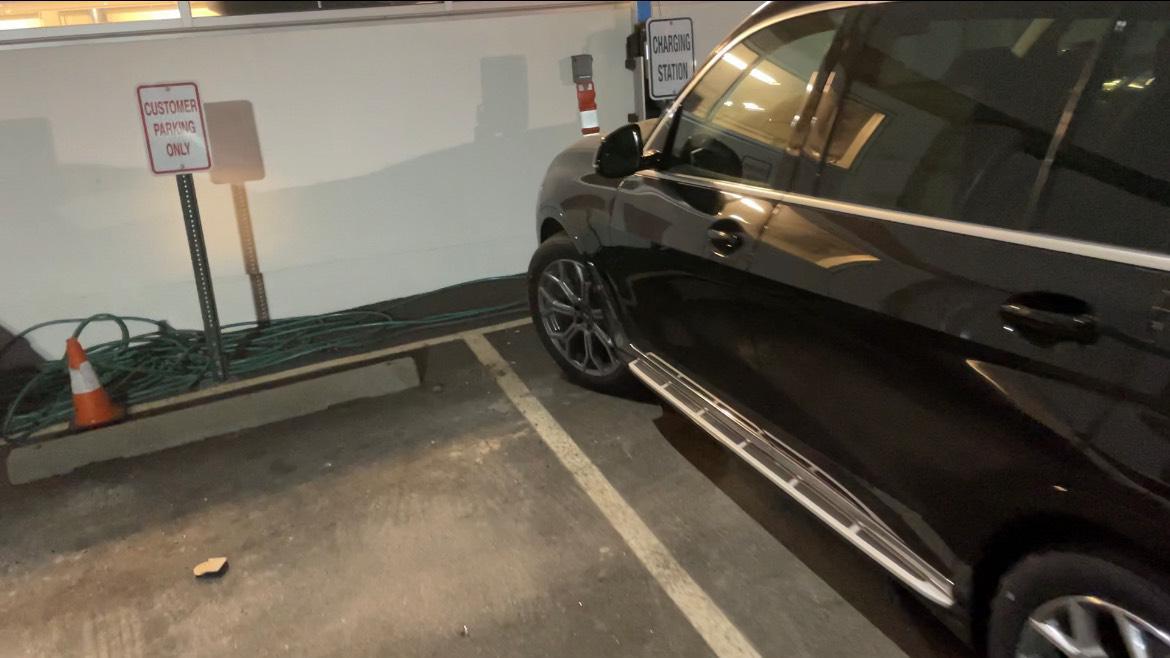 BMW Bloomfield Bloomfield, NJ EV Station