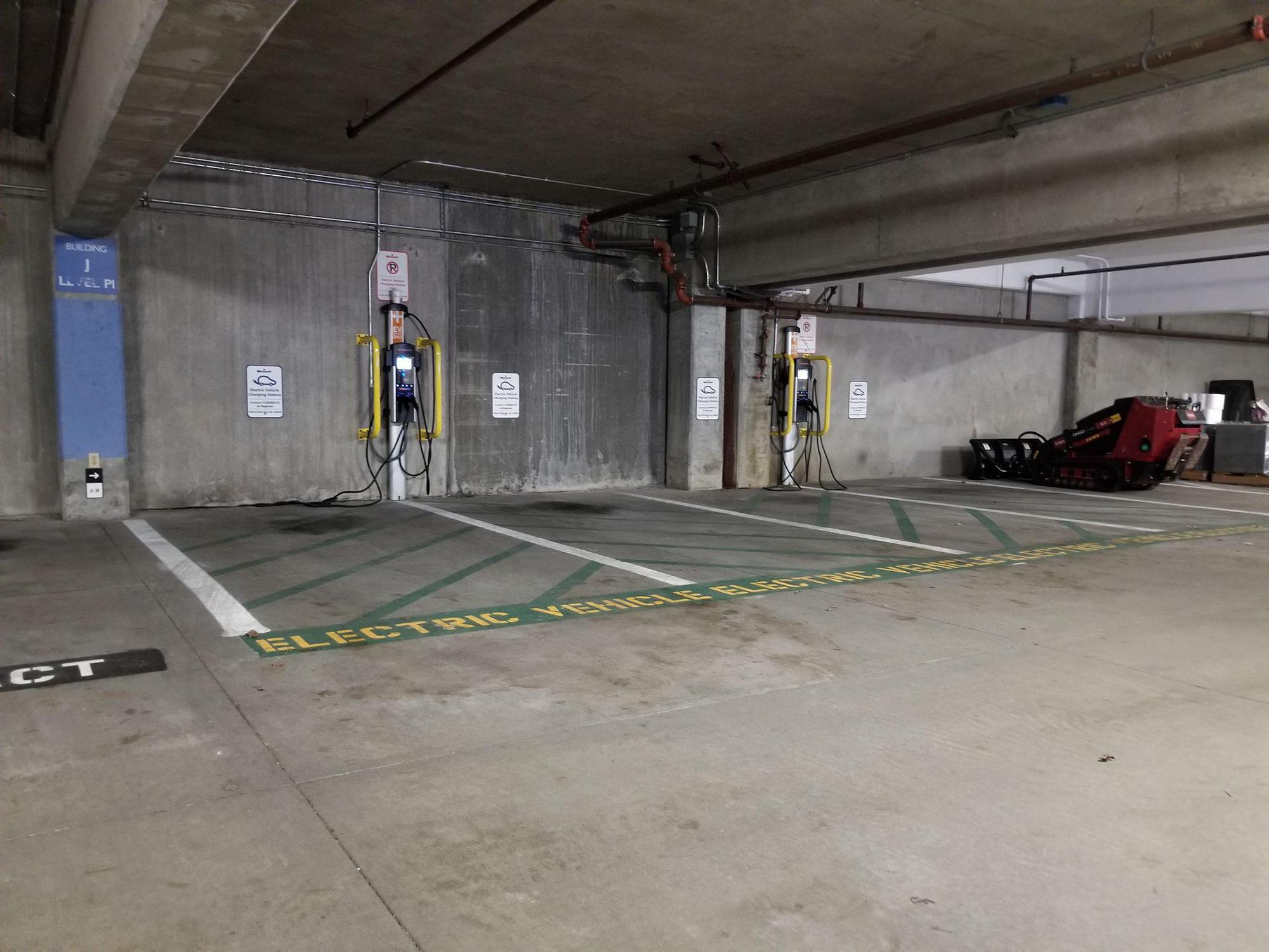 Microsoft Redwest Garage J Redmond, WA EV Station