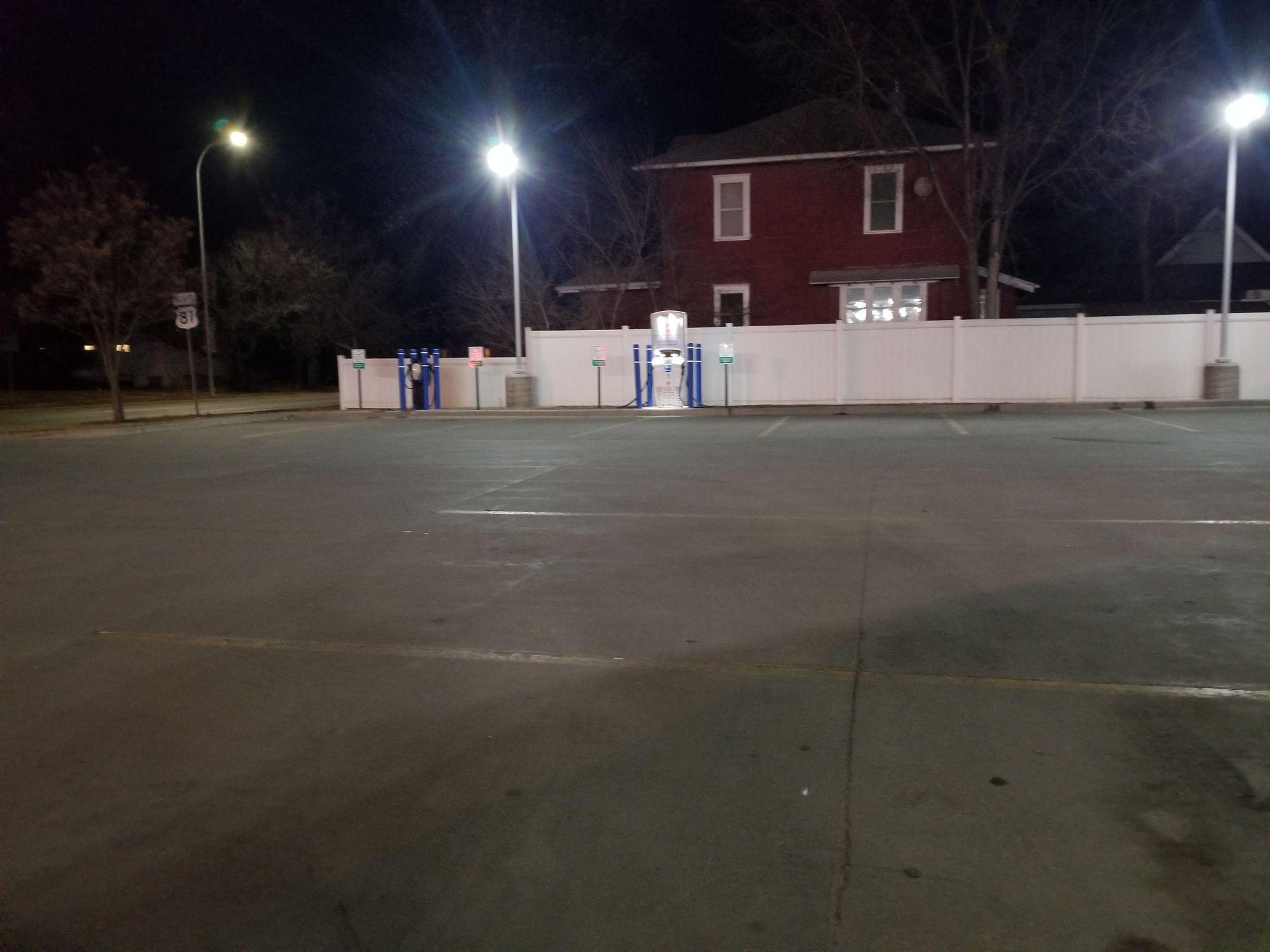 Simonson Station Stores / Subway Grafton, ND EV Station