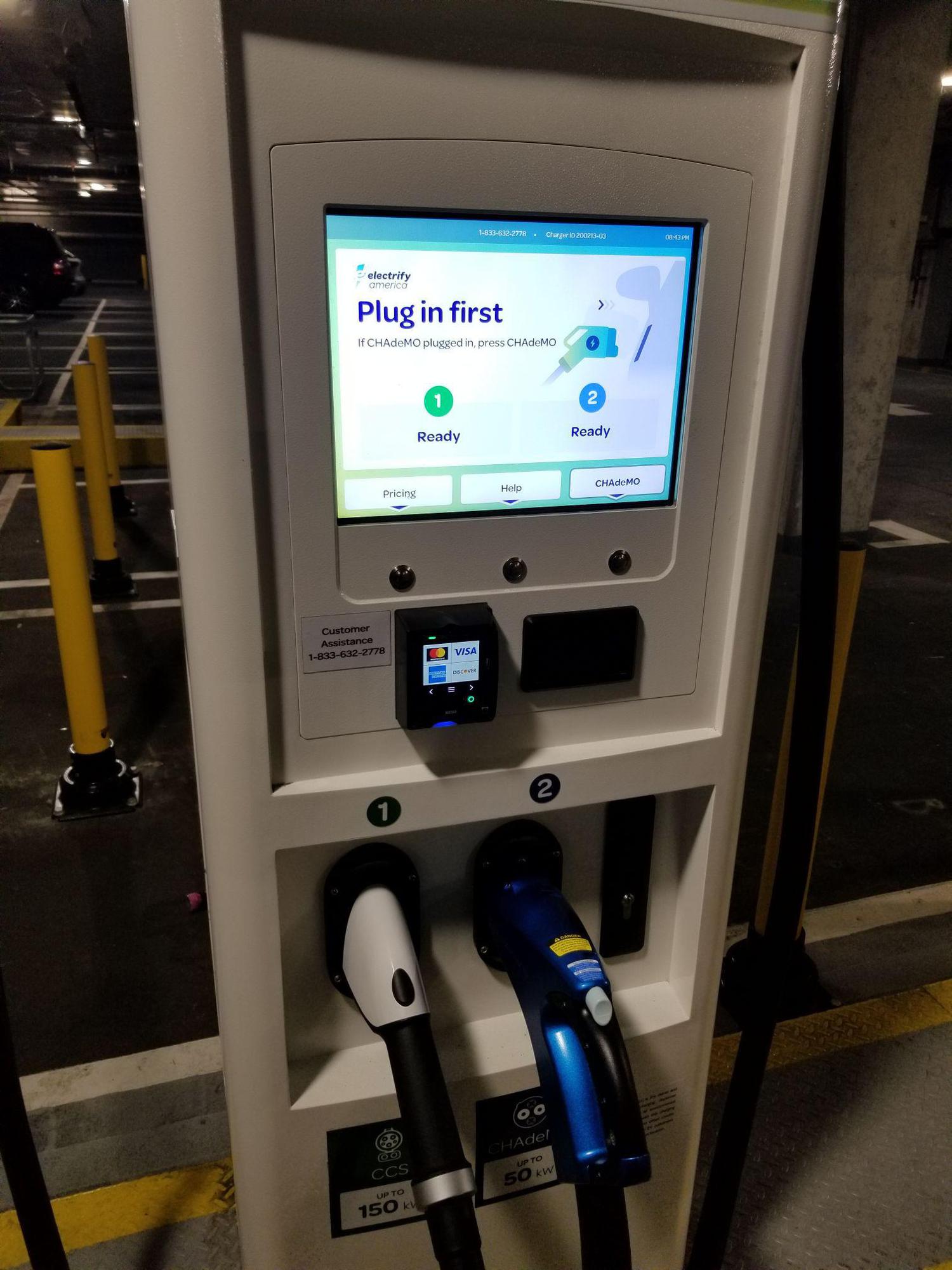 Safeway Bellevue, WA EV Station