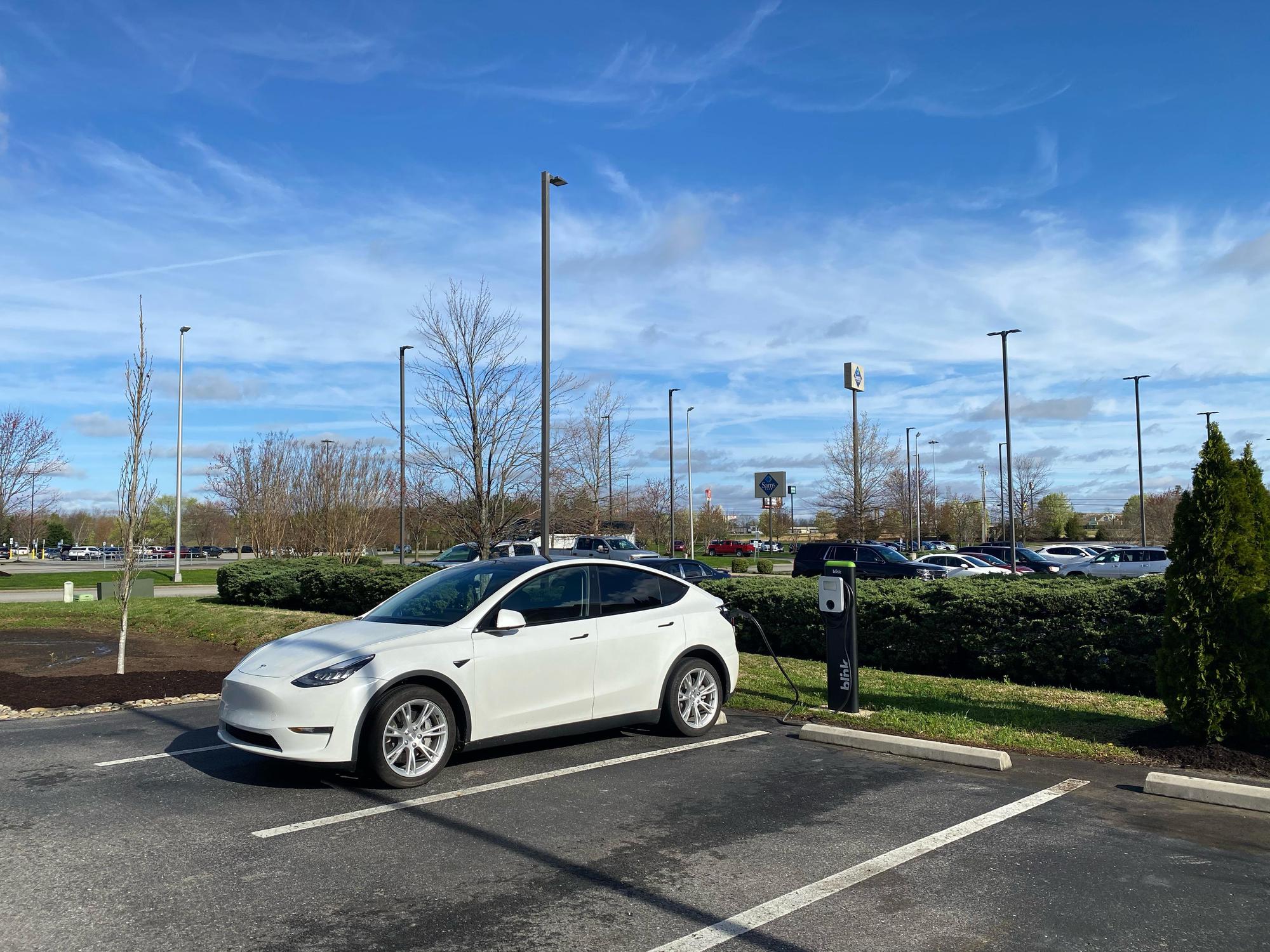 TownePlace Suites by Marriott Cookeville Cookeville, TN EV Station