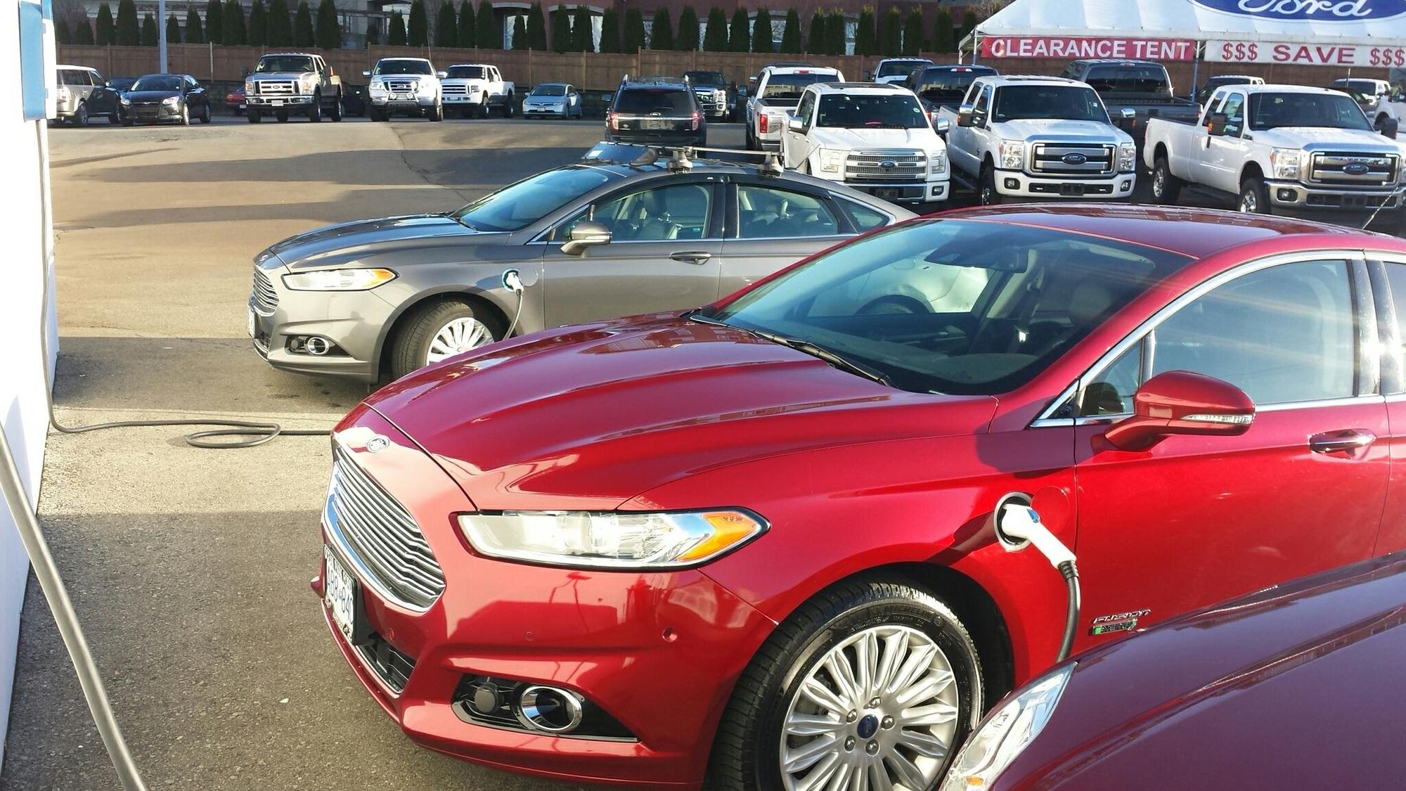 Ocean Park Ford Surrey, BC EV Station