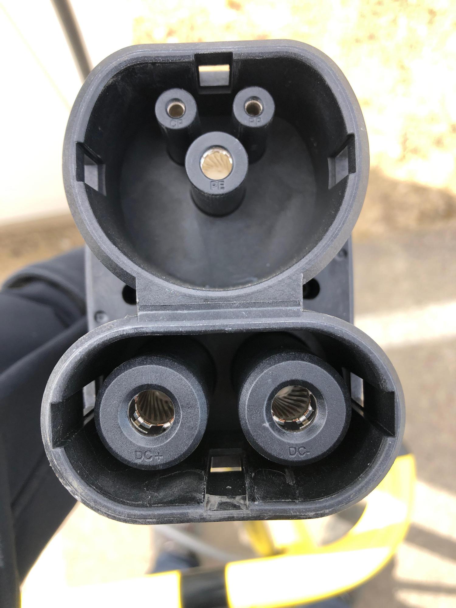 Autohaus Humm | Laupheim, BW | EV Station