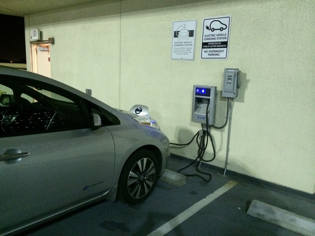Publix at Las Olas Fort Lauderdale, FL EV Station