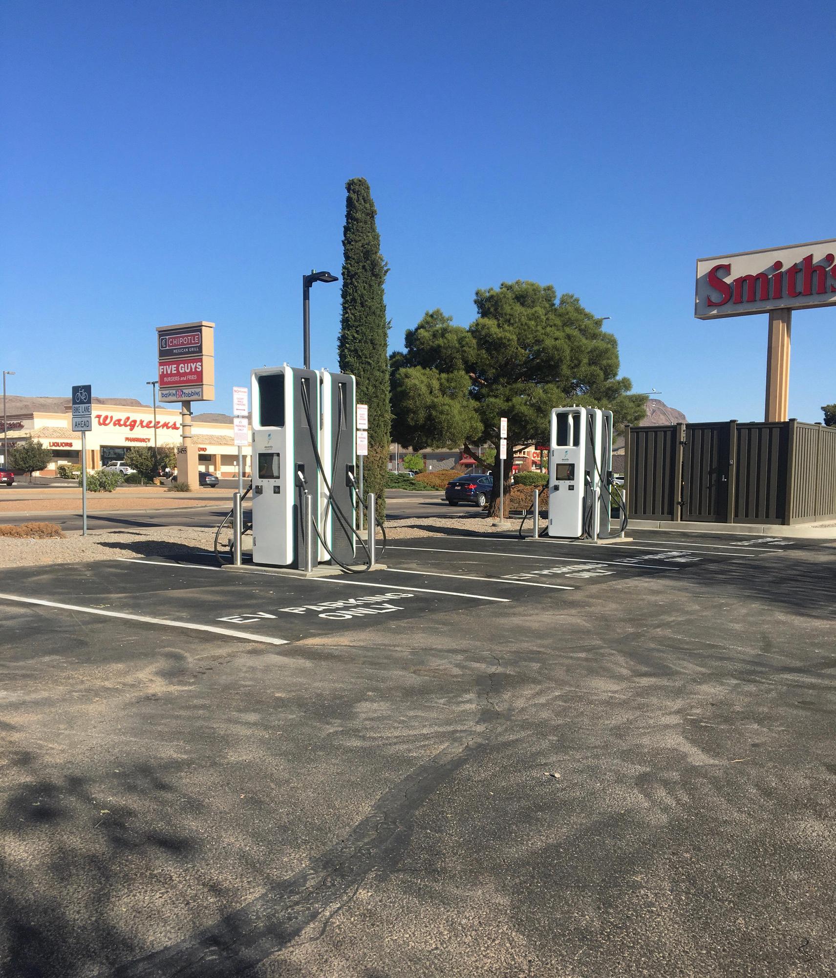 Smith's Kingman AZ Kingman, AZ EV Station