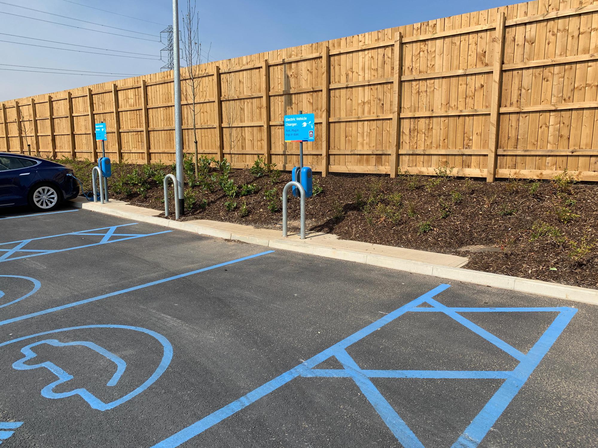 Aldi Knaresborough 2 Swallowtail Way, Knaresborough HG5 0GA EV Station