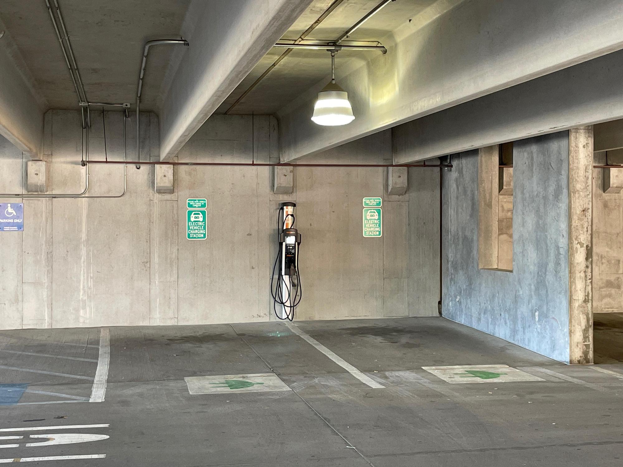 Town center parking garage leawood ks ev station
