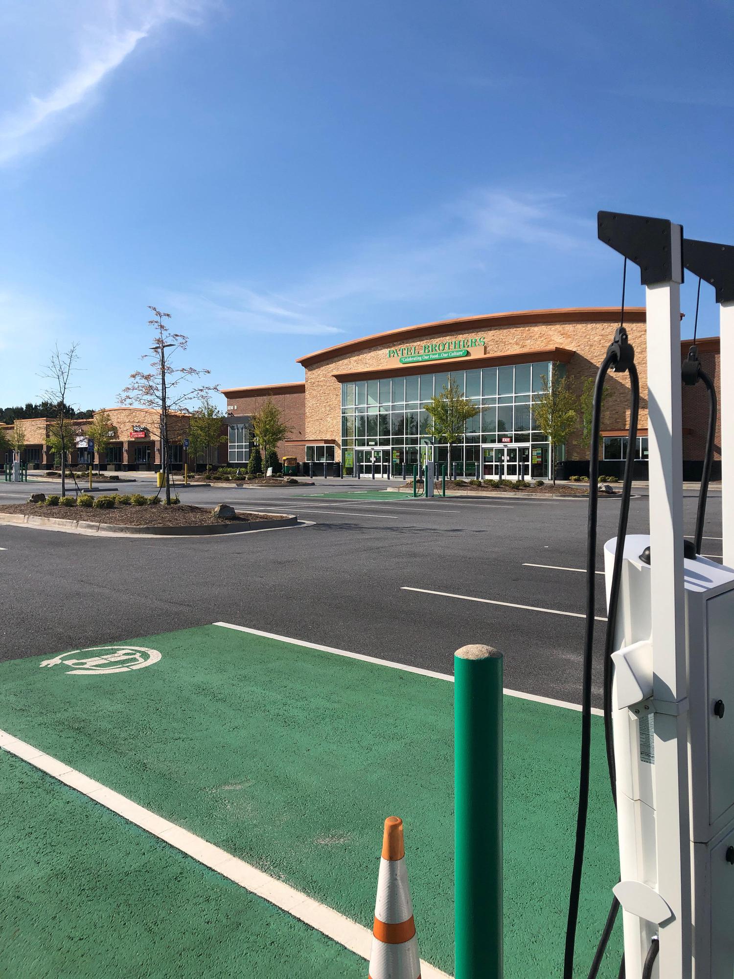 Patel Brothers Plaza Suwanee, GA EV Station