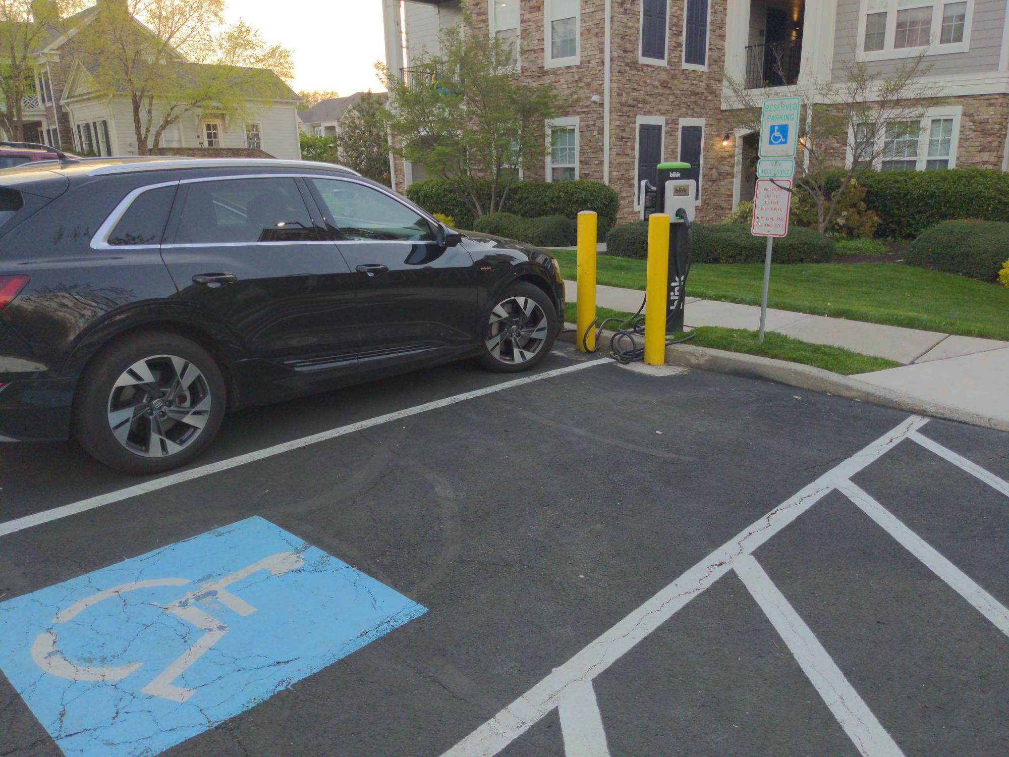 Reserve at Harper's Crossing Langhorne, PA EV Station