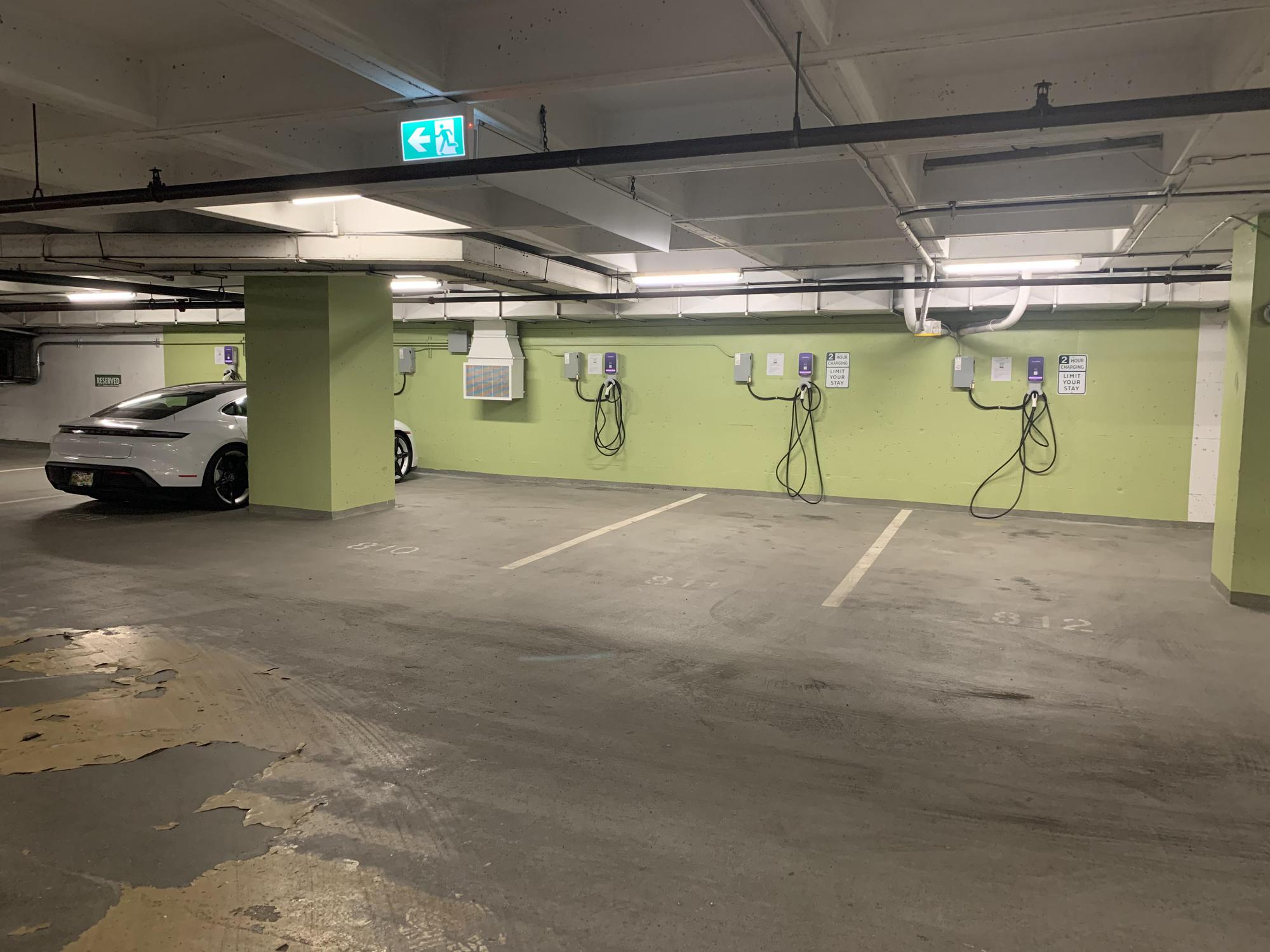 1111 W Hastings Parking Garage Vancouver, BC EV Station