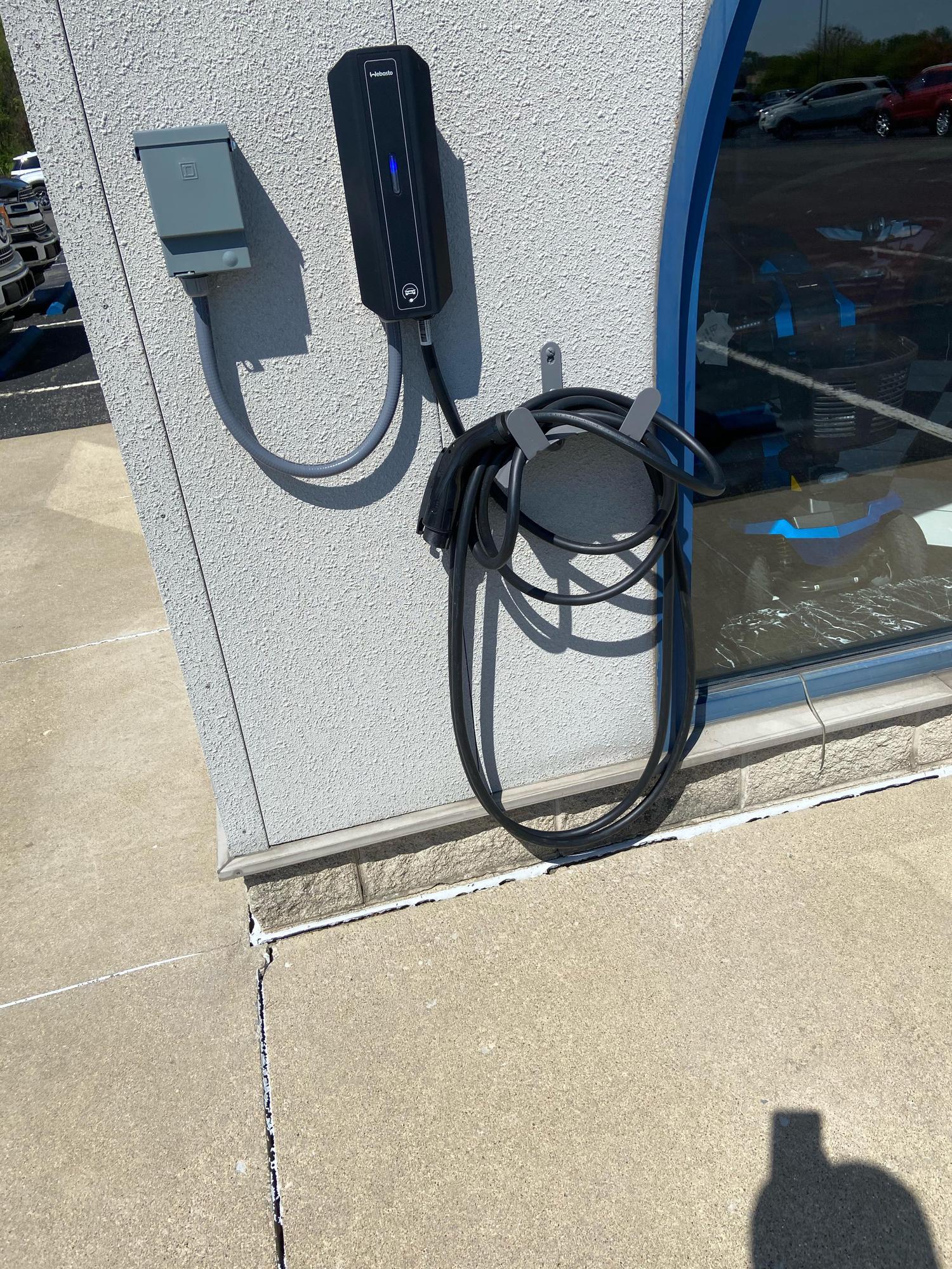 AutoFarm Ford Lincoln Logansport, IN EV Station