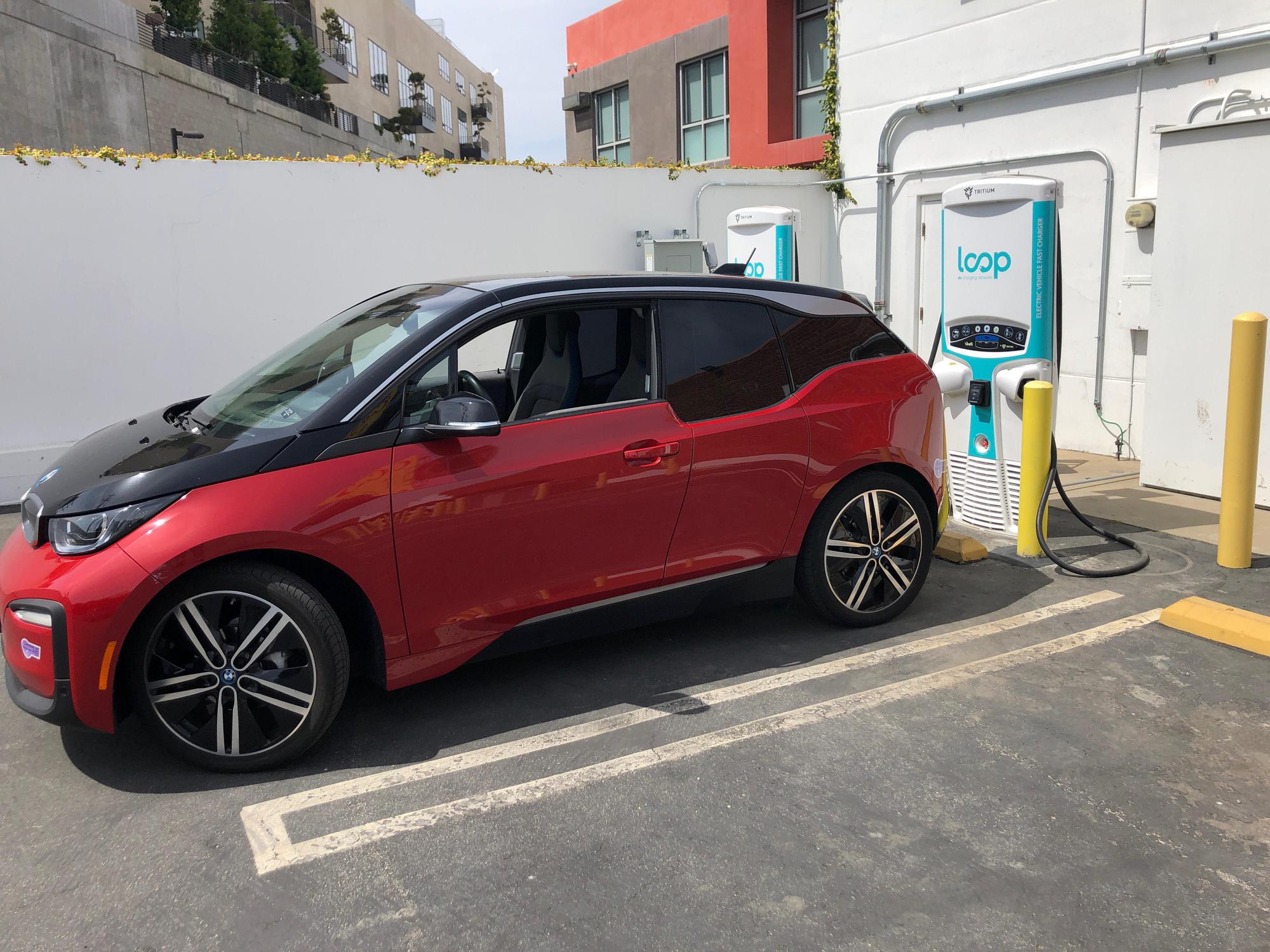 Los Angeles Fine Arts & Wine Storage Los Angeles, CA EV Station