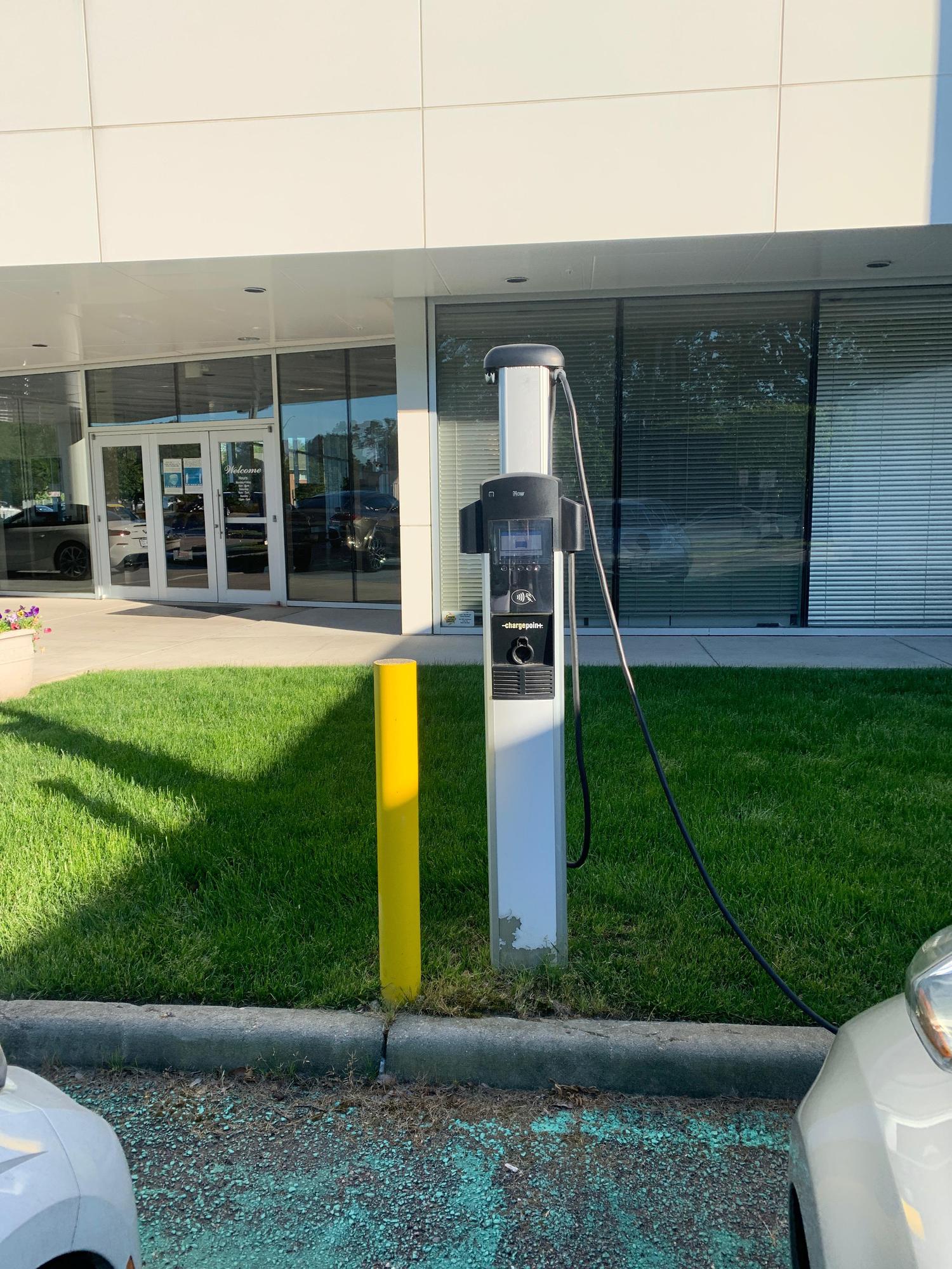 Casey BMW Newport News, VA EV Station