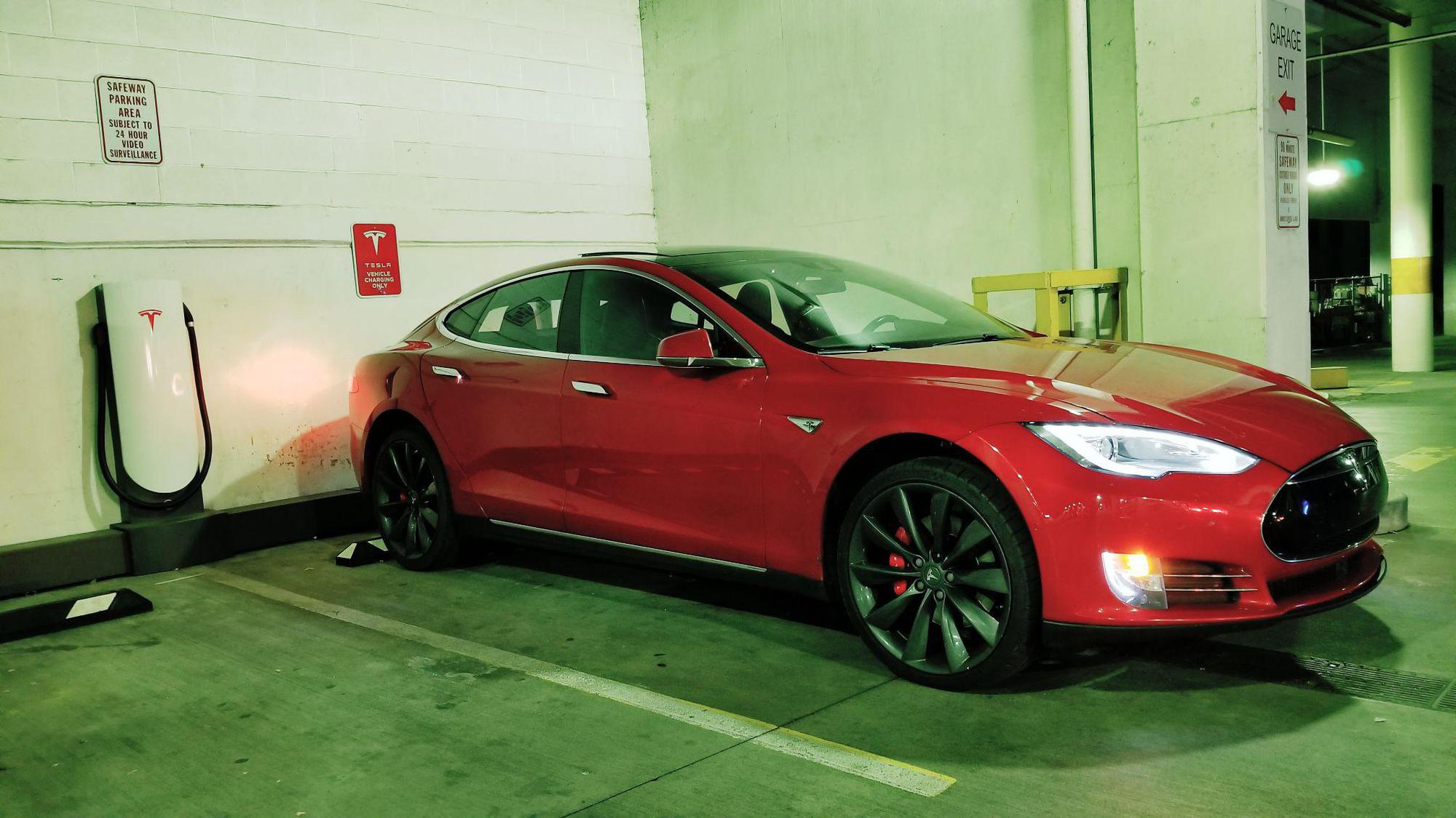 Safeway (1) Washington, DC EV Station