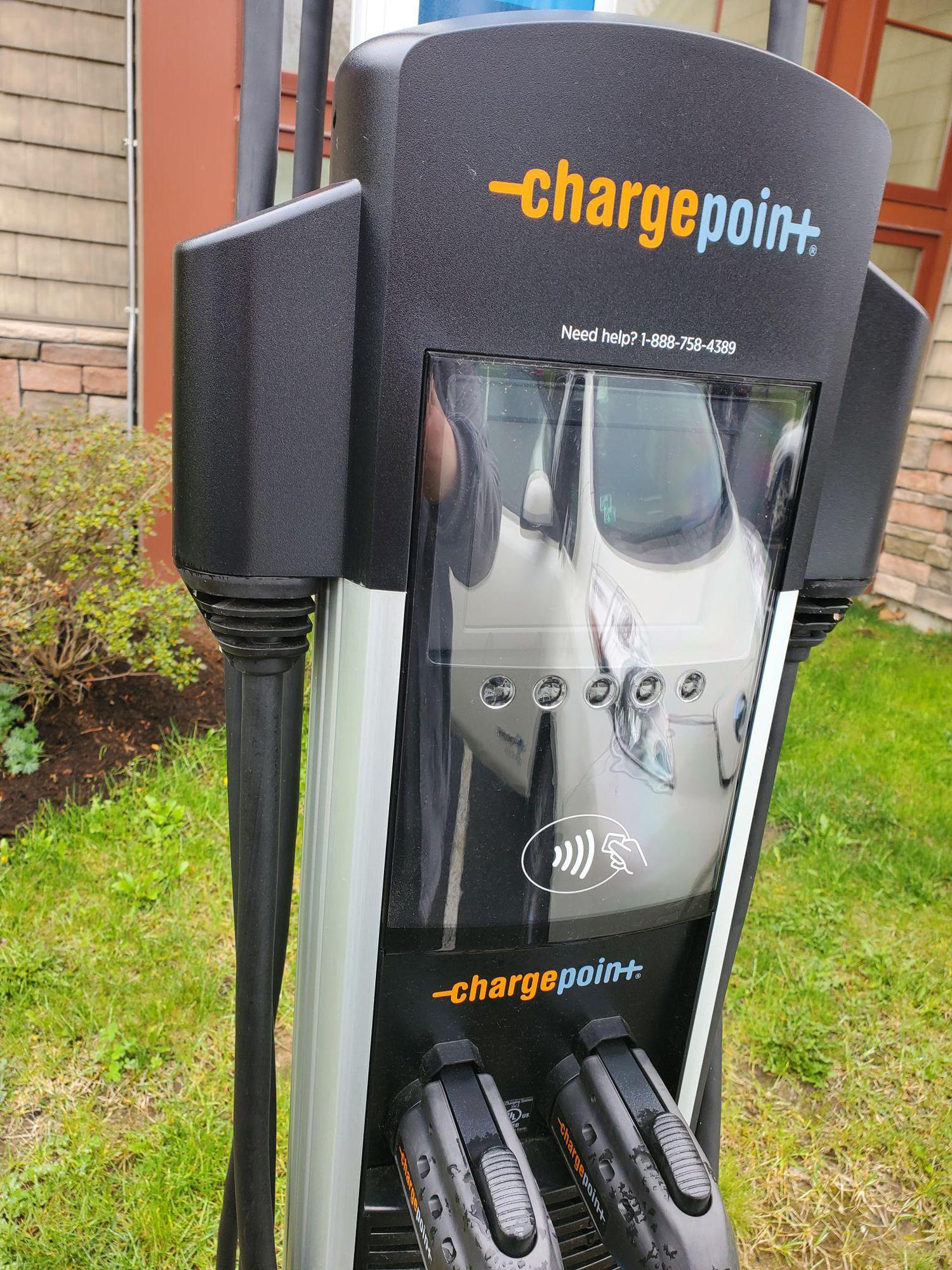 VCA Ballston Spa Animal Hospital Ballston Spa, NY EV Station