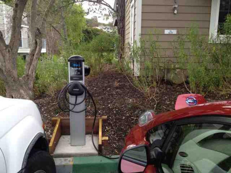 Serenity At Larkspur Larkspur, CA EV Station